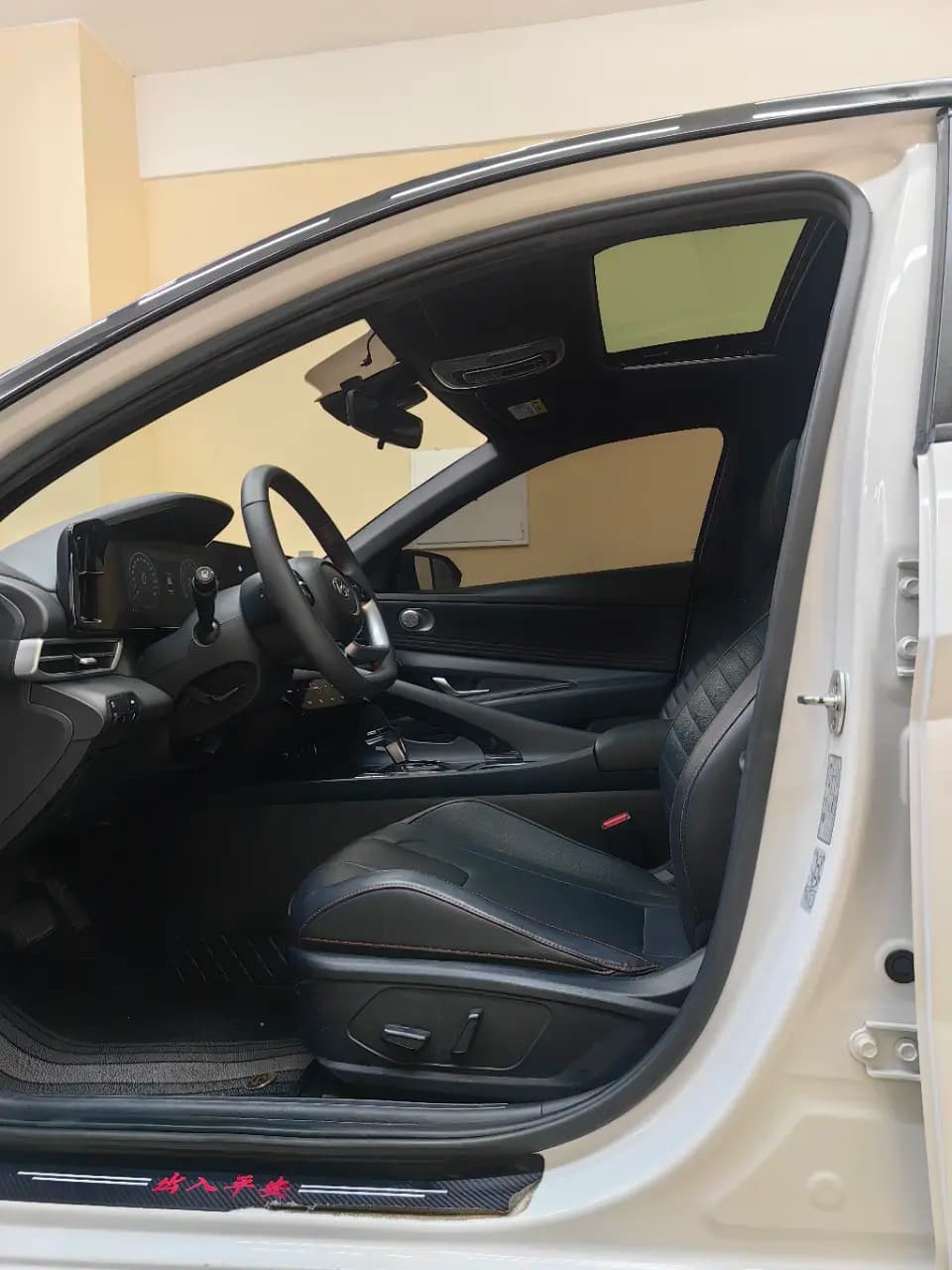 Hyundai Elantra 2022 г. 38145 км. — фото 14
