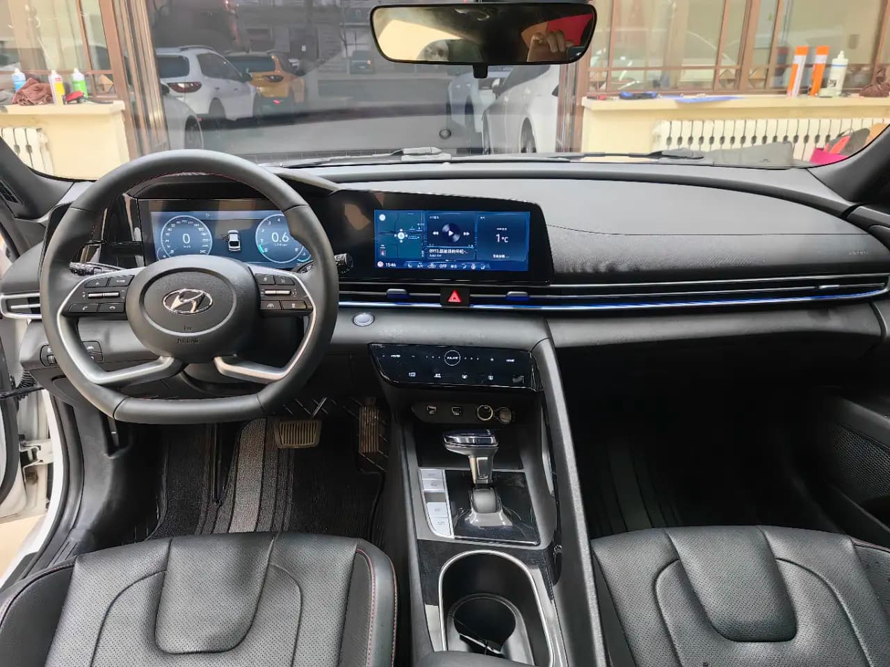 Hyundai Elantra 2022 г. 38145 км. — фото 9