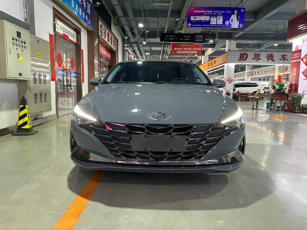 Hyundai Elantra 2022 г. 28143 км. — фото 2