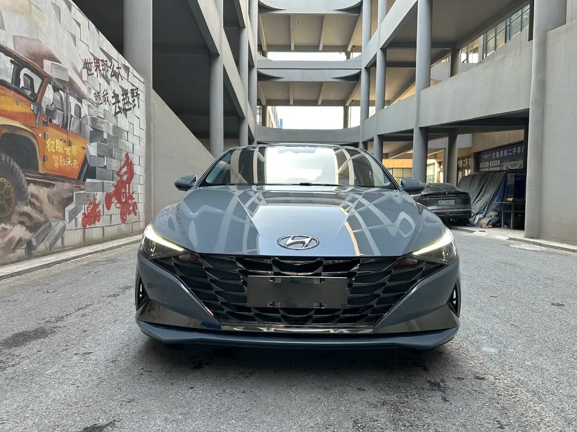 Hyundai Elantra 2022 г. 44141 км. — фото 2
