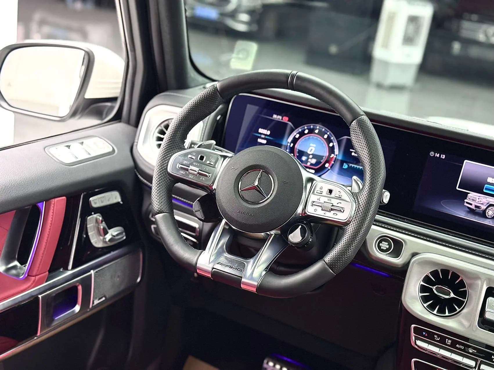 Mercedes-Benz G-Class AMG 2024 г. 14068 км. — фото 16