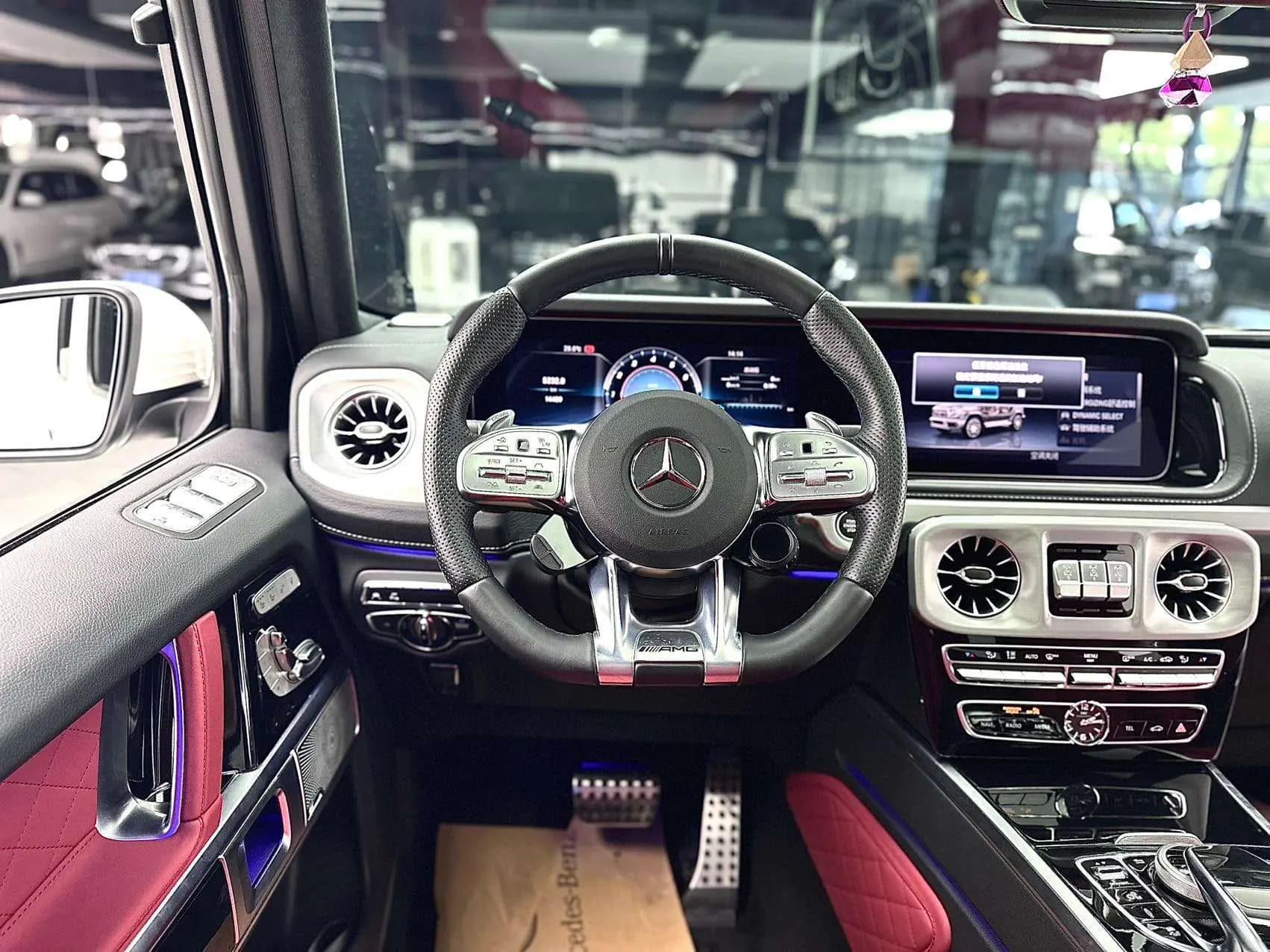 Mercedes-Benz G-Class AMG 2024 г. 14068 км. — фото 18