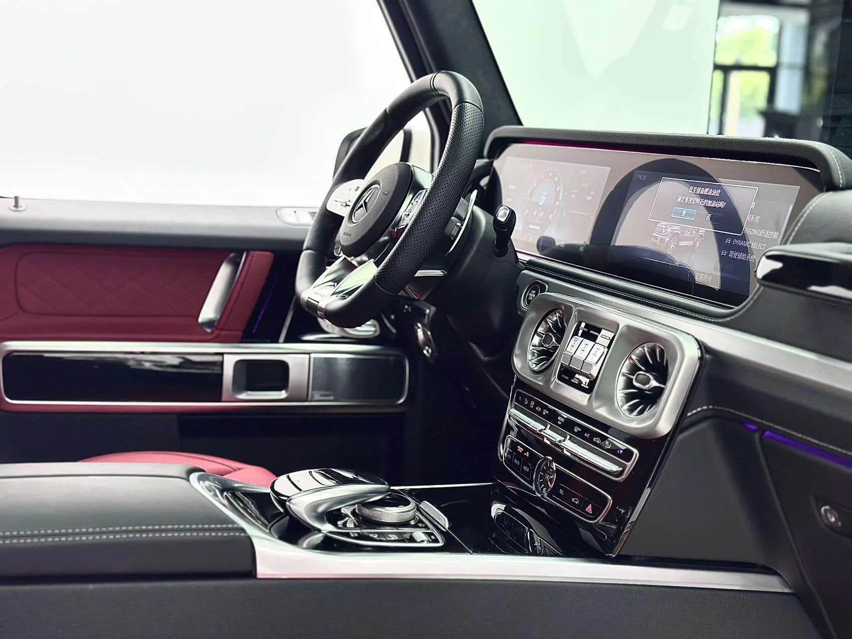 Mercedes-Benz G-Class AMG 2024 г. 14068 км. — фото 20