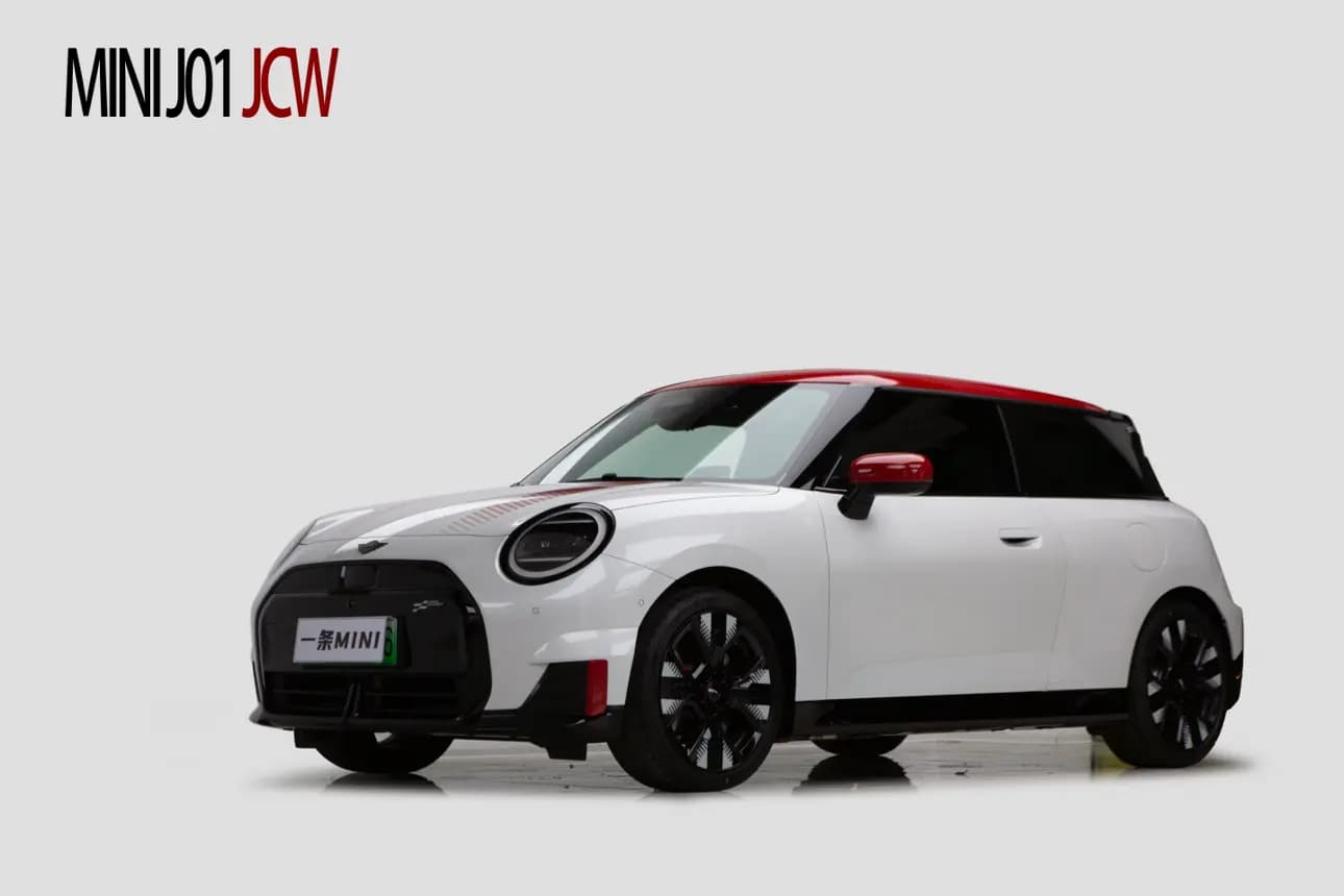 MINI ELECTRIC COOPER 2025 г. 2070 км.