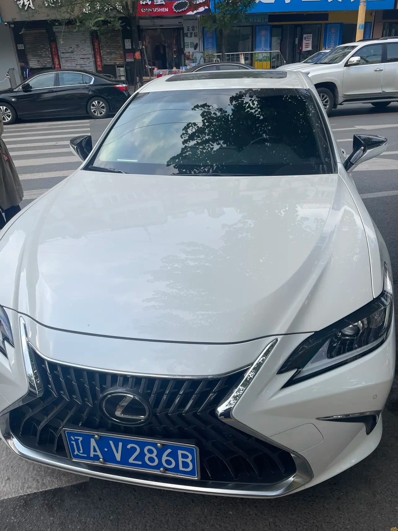 Lexus ES 2021 г. 9049 км. — фото 3