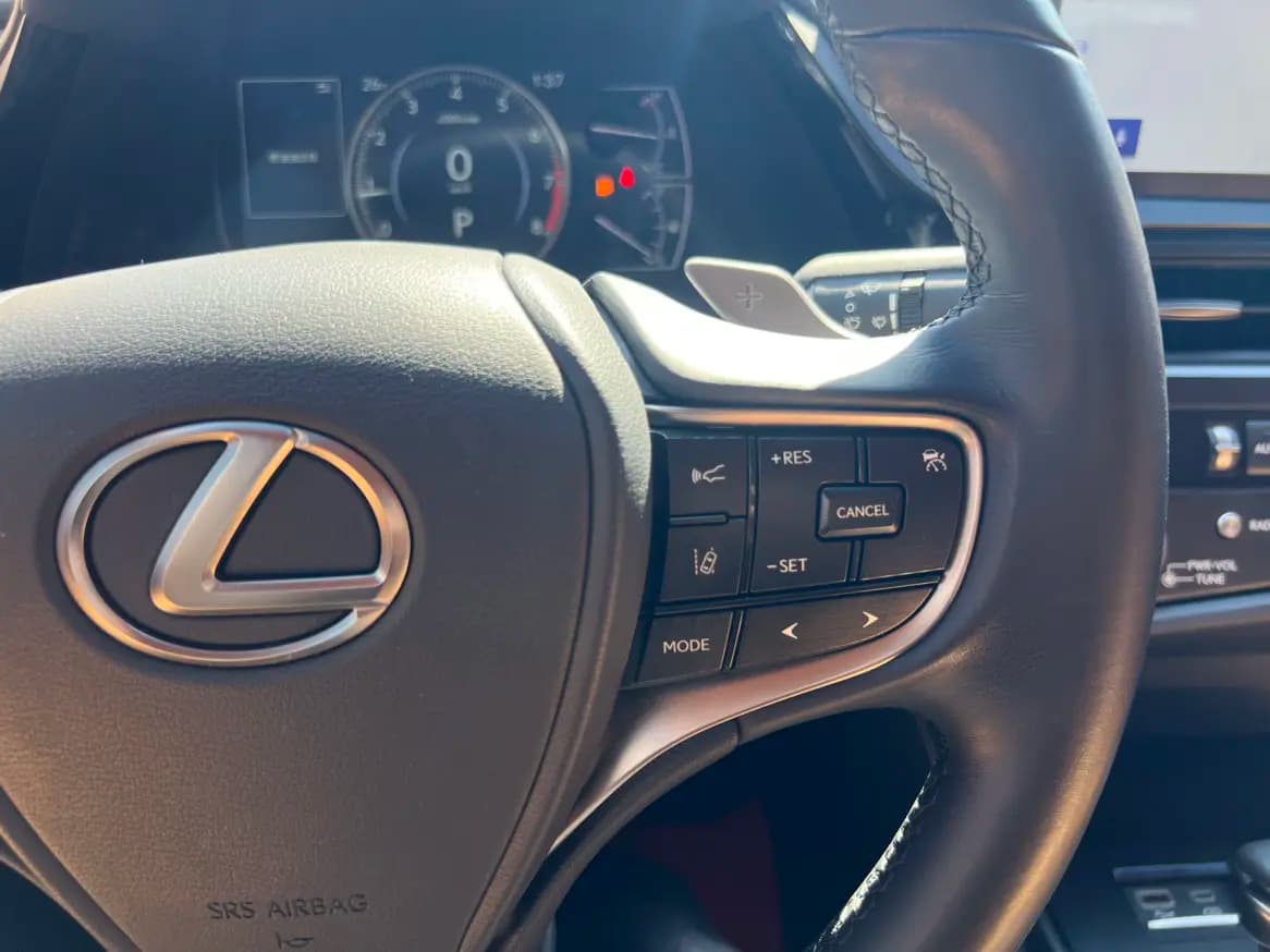 Lexus ES 2024 г. 28050 км. — фото 24
