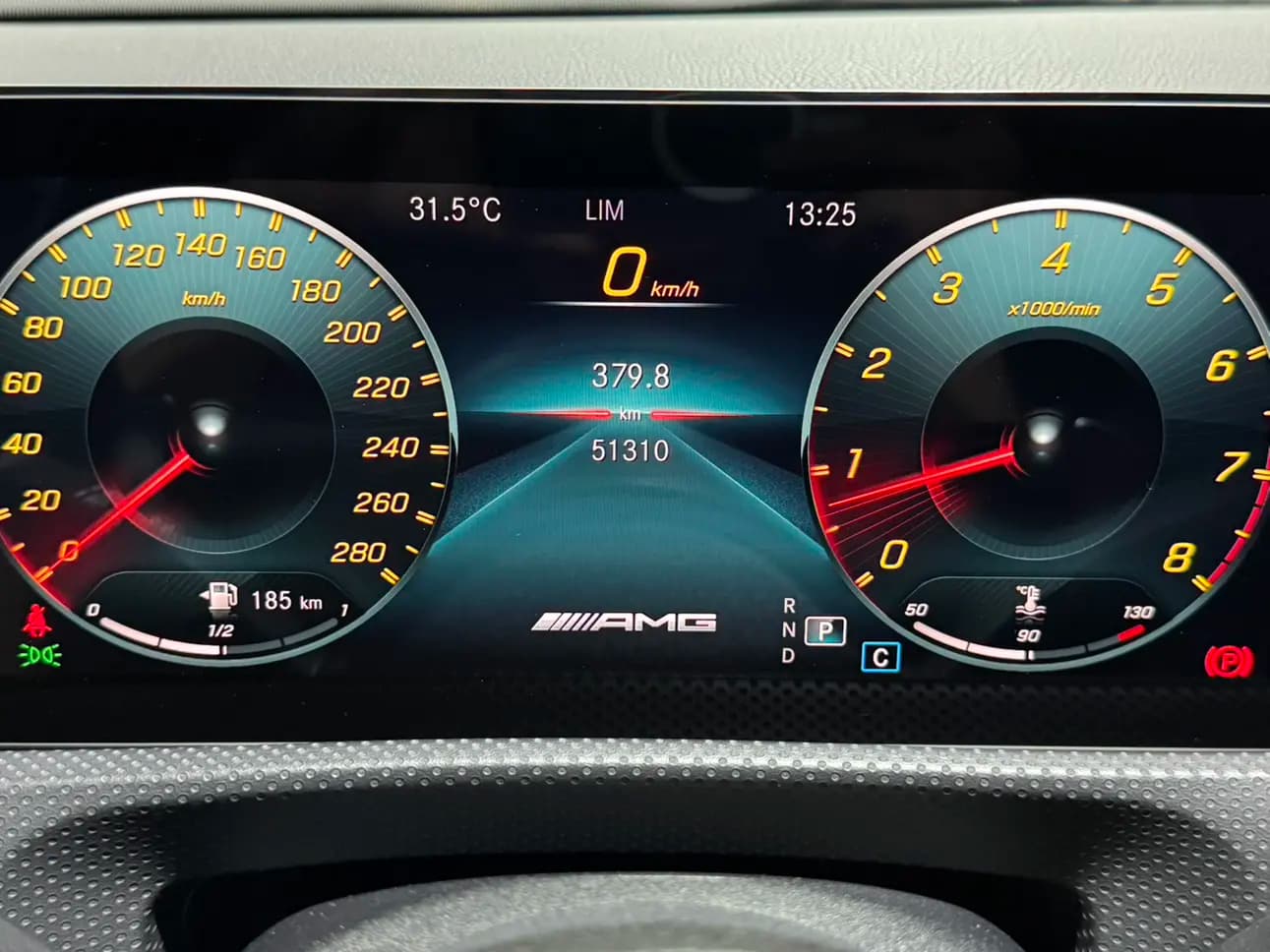 Mercedes-Benz A-Class AMG 2021 г. 51073 км. — фото 27