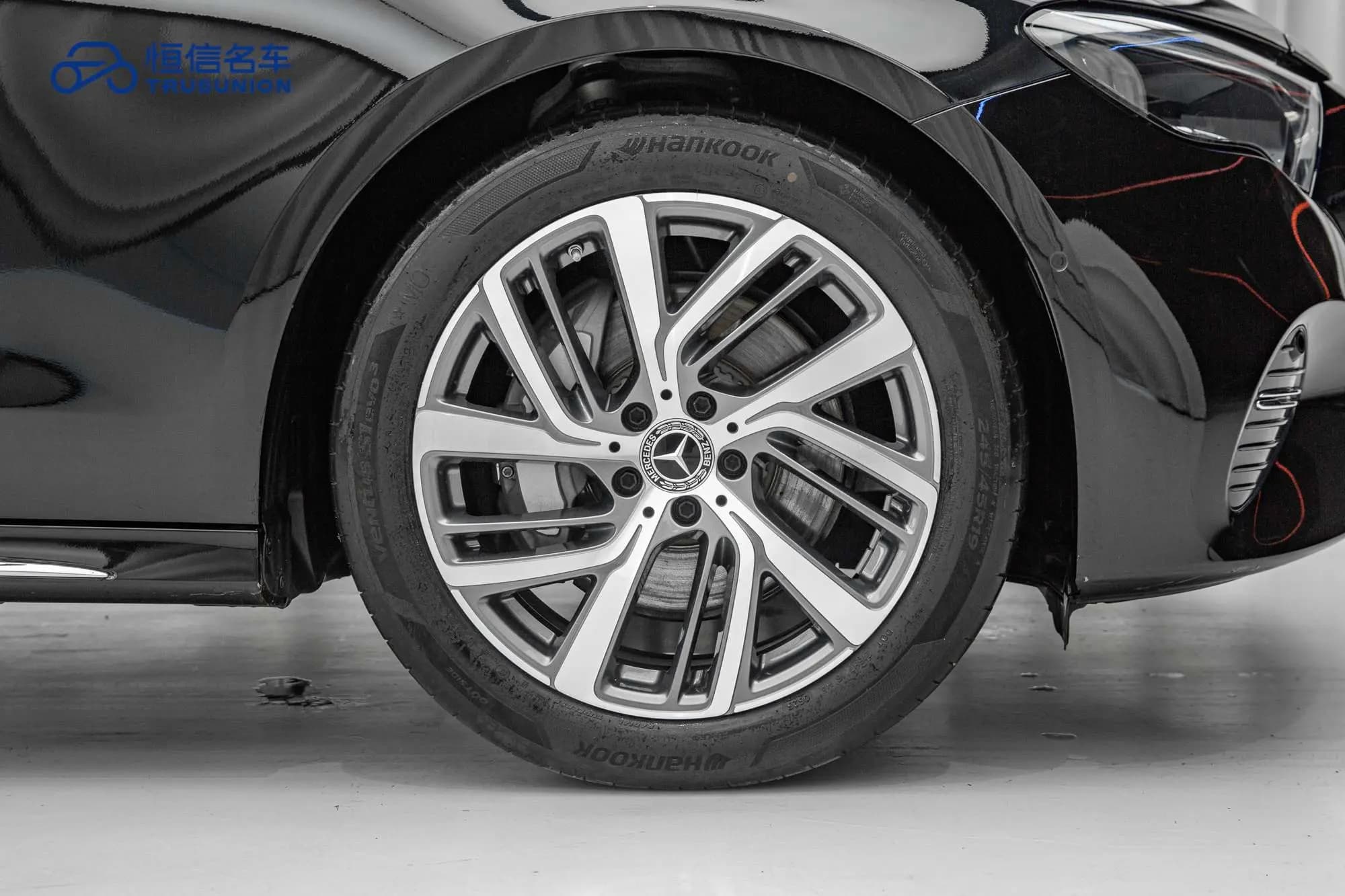 Mercedes-Benz E-Class 2025 г. 16262 км. — фото 10