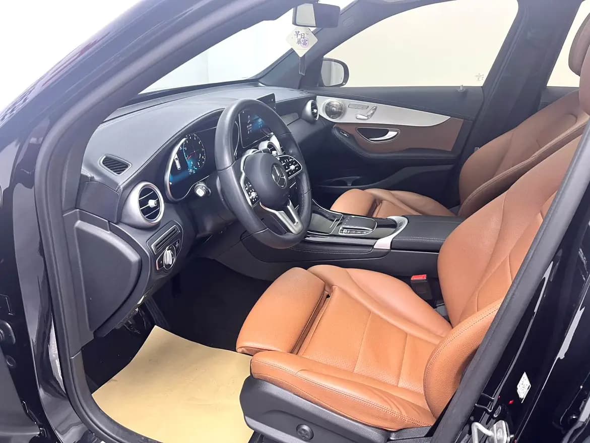 Mercedes-Benz GLC 2021 г. 79049 км. — фото 6