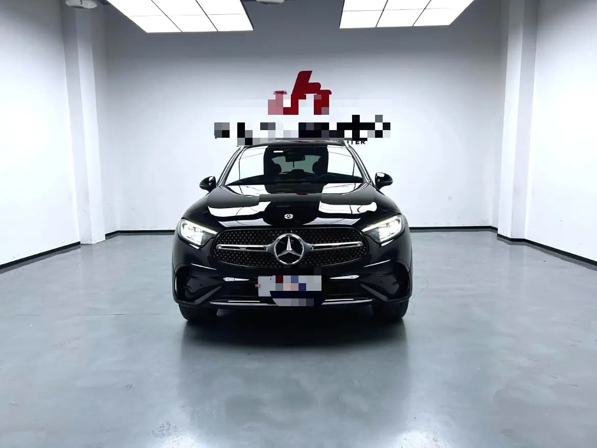 Mercedes-Benz GLC 2023 г. 23027 км. — фото 2