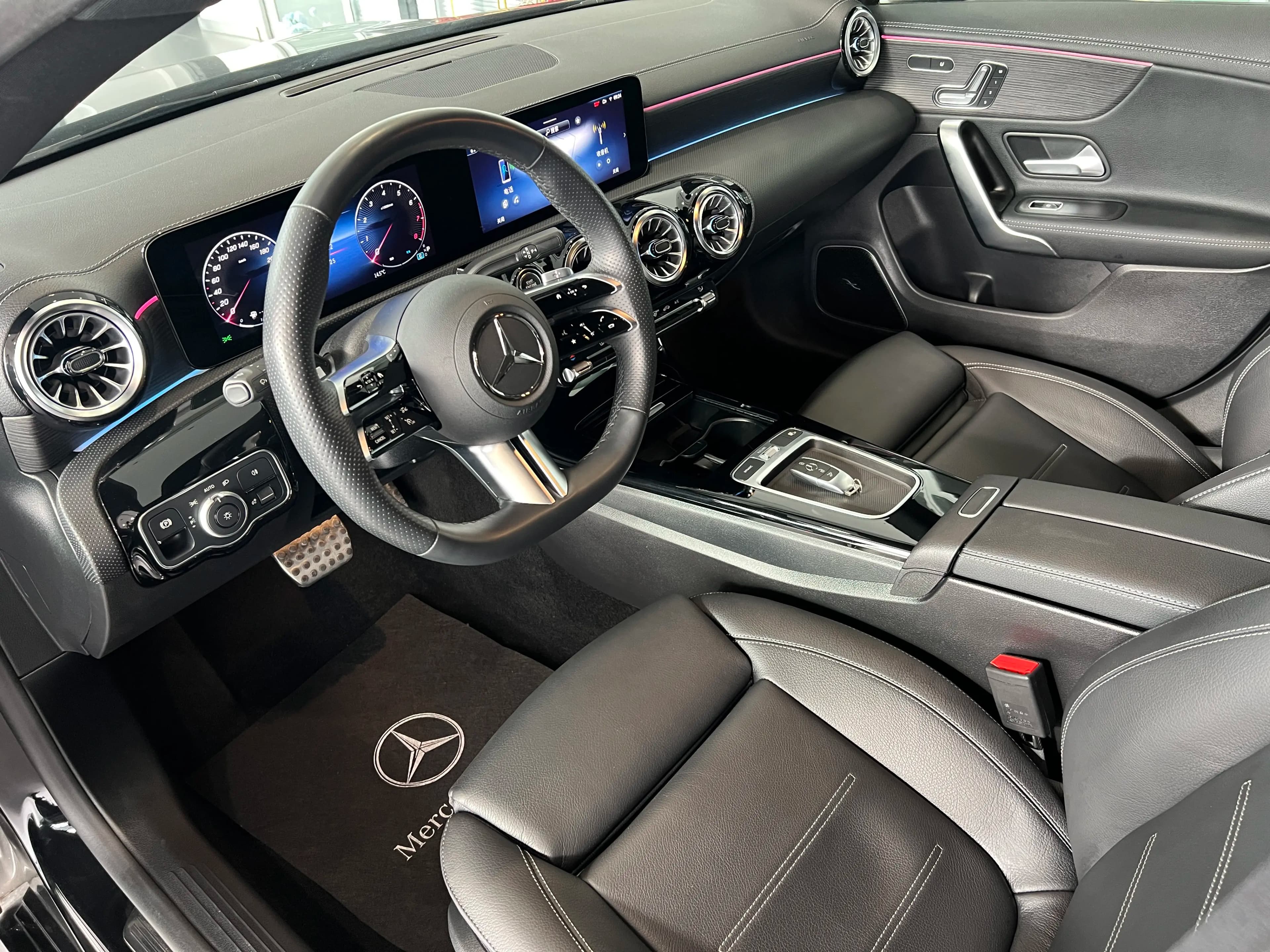 Mercedes-Benz Mercedes CLA 2024 г. 13025 км. — фото 16