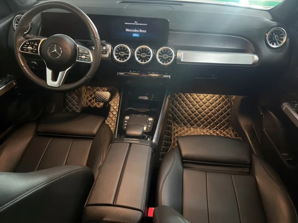 Mercedes-Benz GLB 2021 г. 48099 км. — фото 3