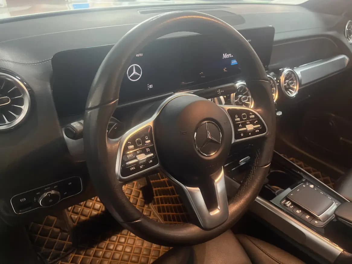 Mercedes-Benz GLB 2021 г. 48099 км. — фото 4