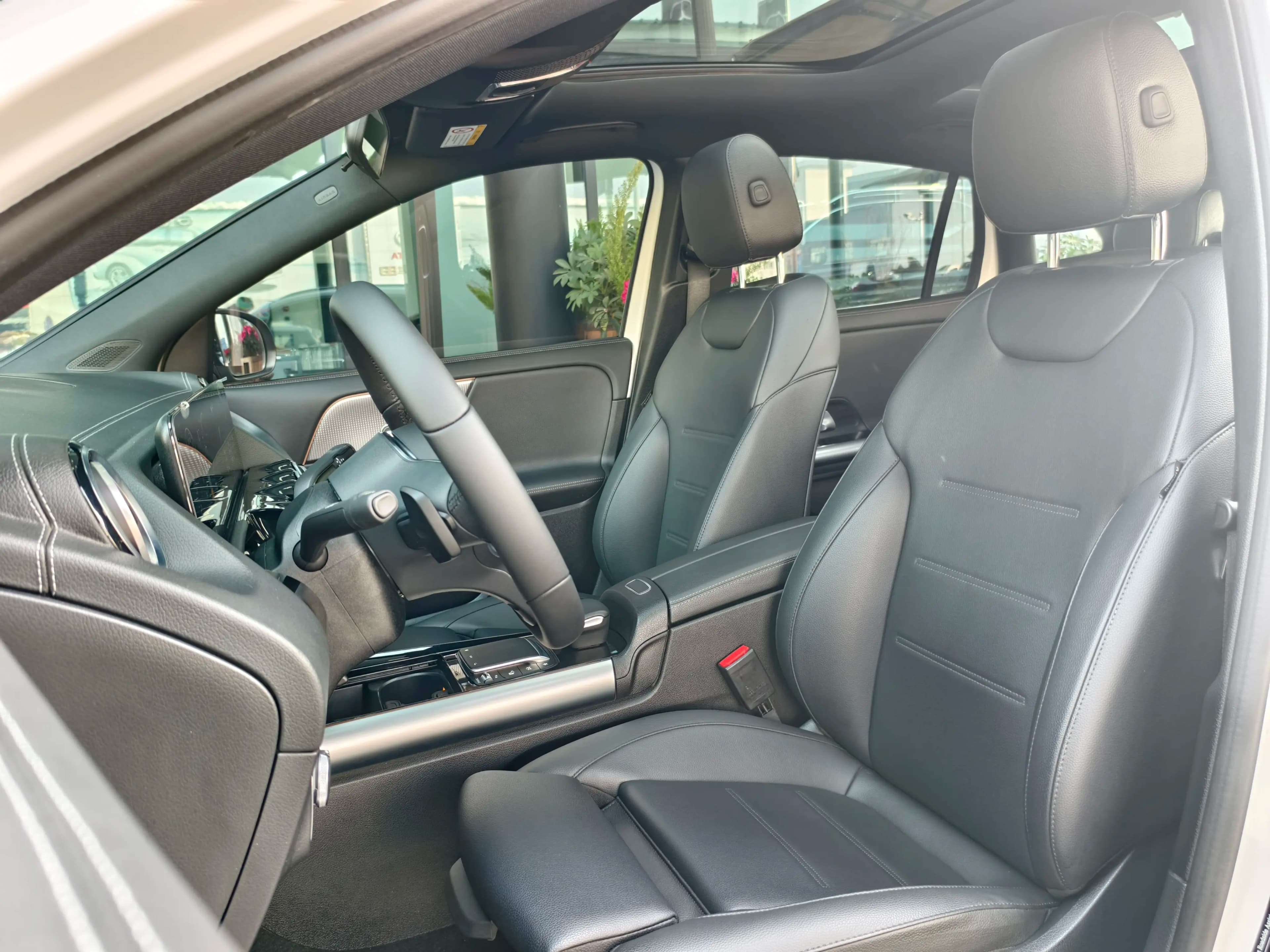 Mercedes-Benz GLA 2023 г. 52760 км. — фото 13