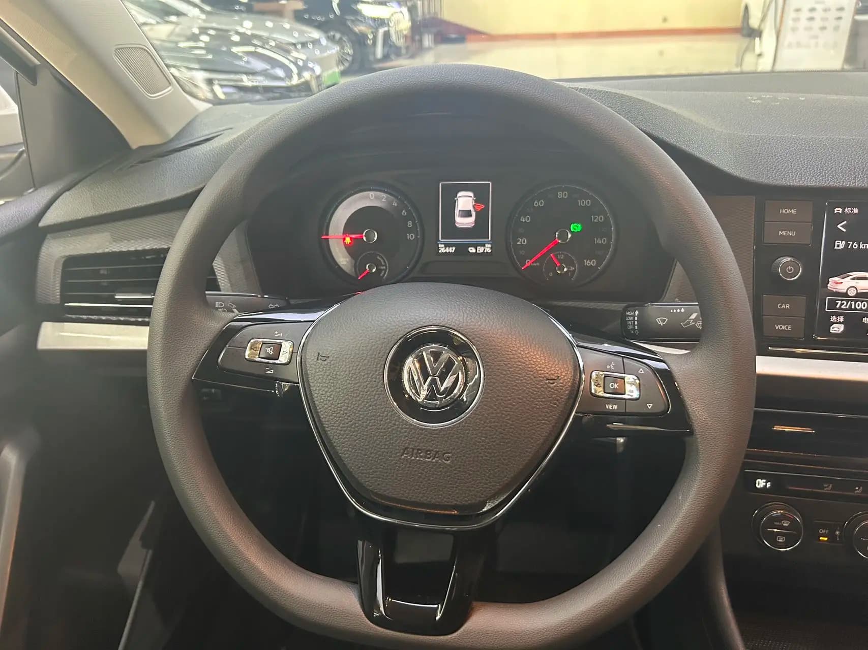 Volkswagen Lavida pure electric 2021 г. 50141 км. — фото 8
