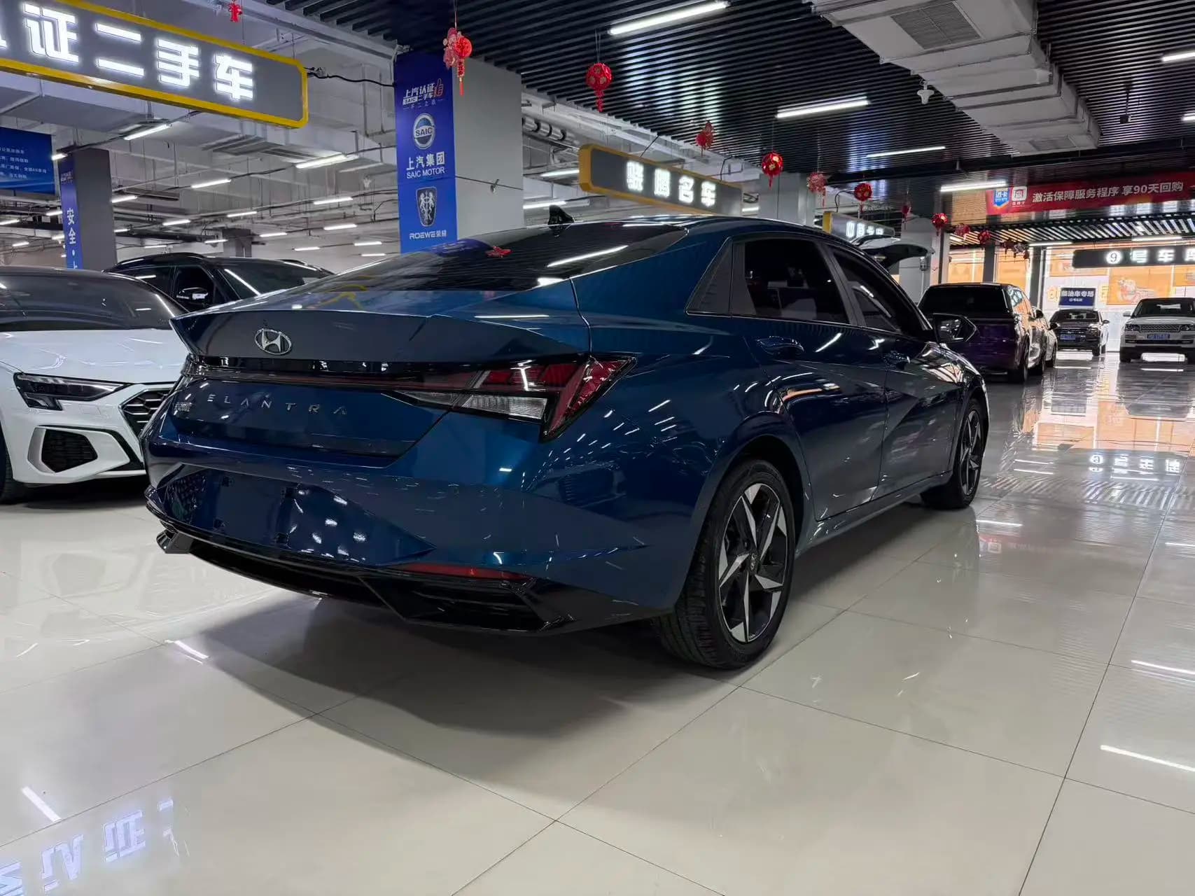 Hyundai Elantra 2022 г. 33013 км. — фото 6