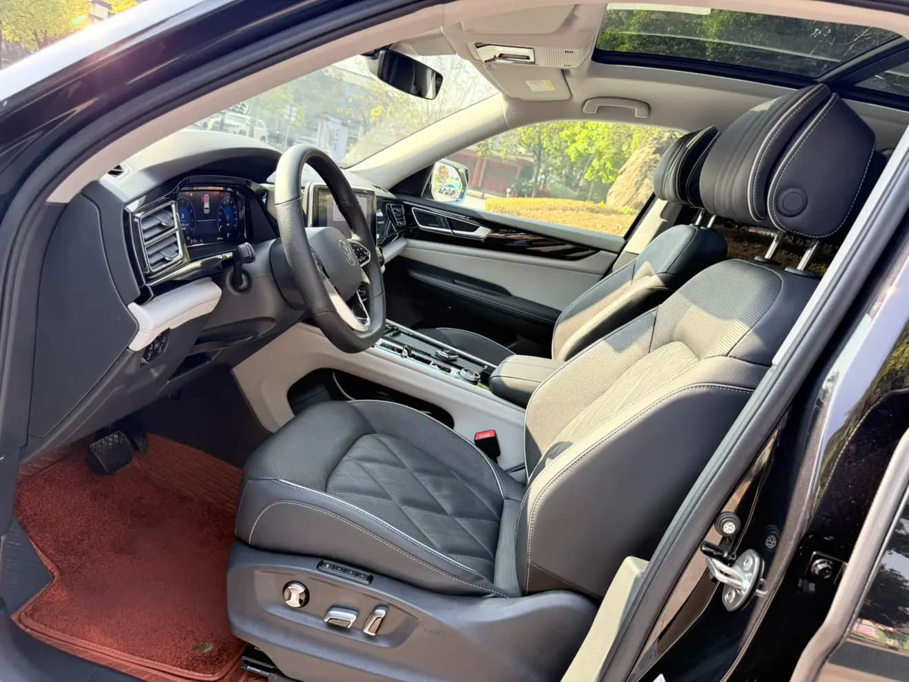 Volkswagen Teramont 2022 г. 20015 км. — фото 24