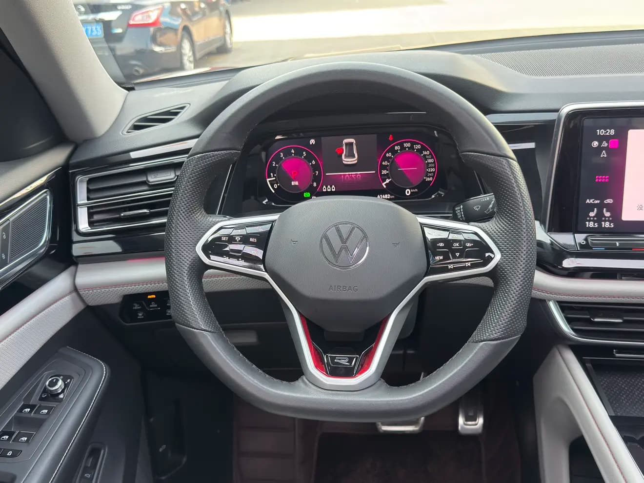 Volkswagen Teramont 2023 г. 40019 км. — фото 6