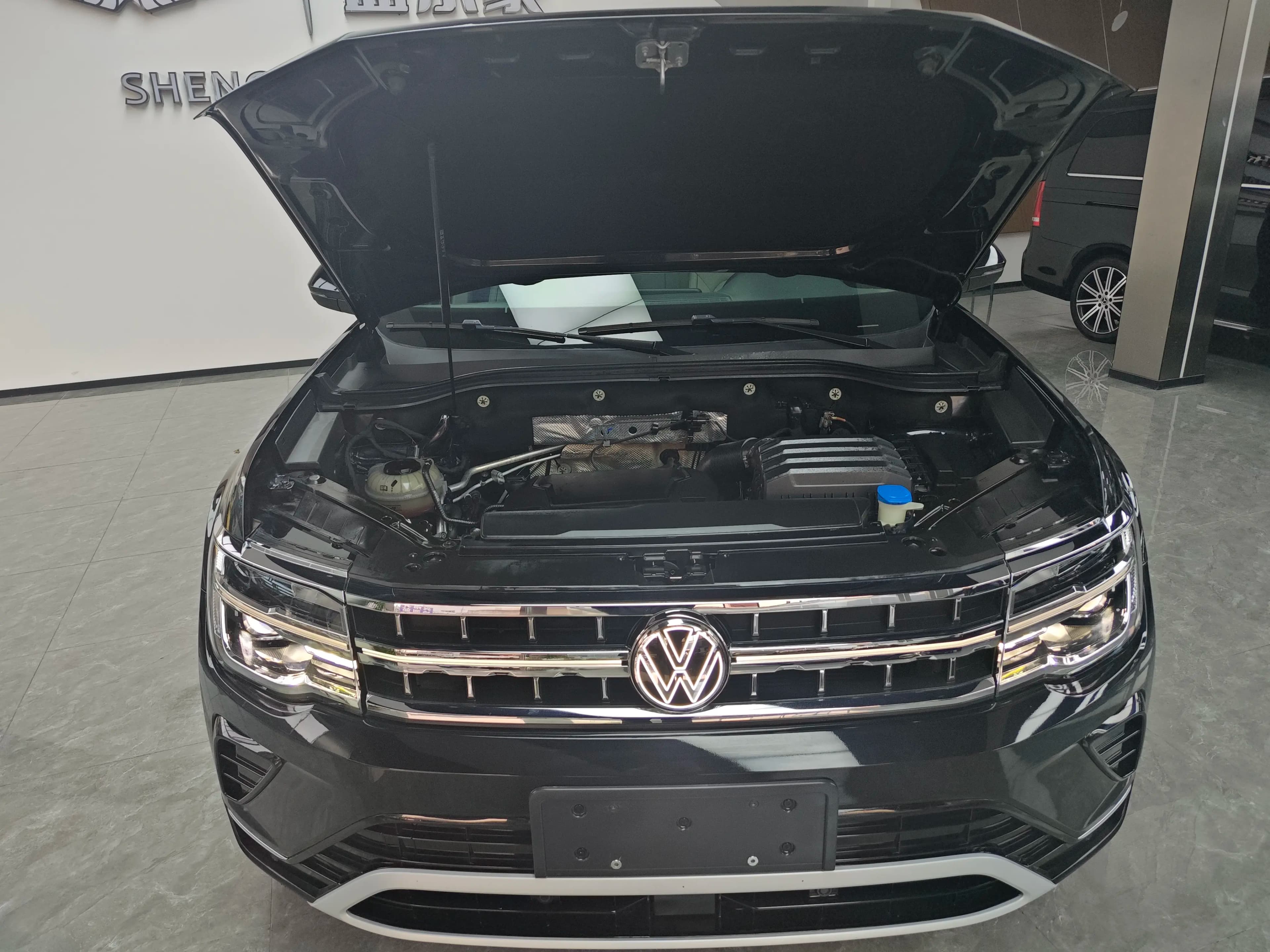 Volkswagen Teramont 2023 г. 23020 км. — фото 7