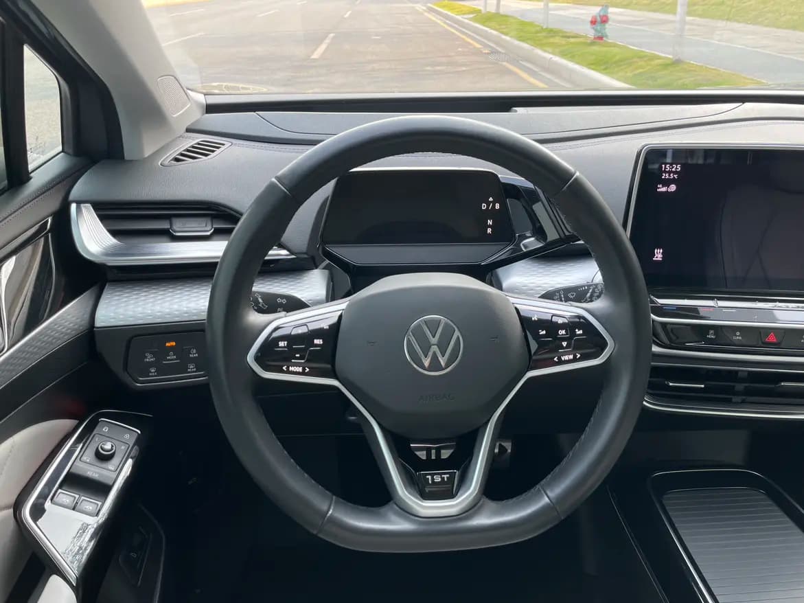 Volkswagen ID.6X 2021 г. 96080 км. — фото 17