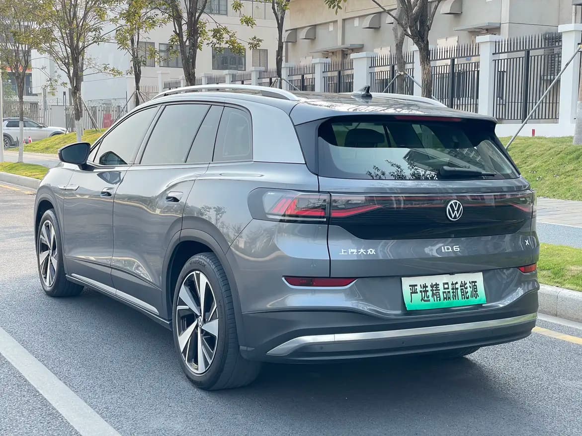 Volkswagen ID.6X 2021 г. 96080 км. — фото 3