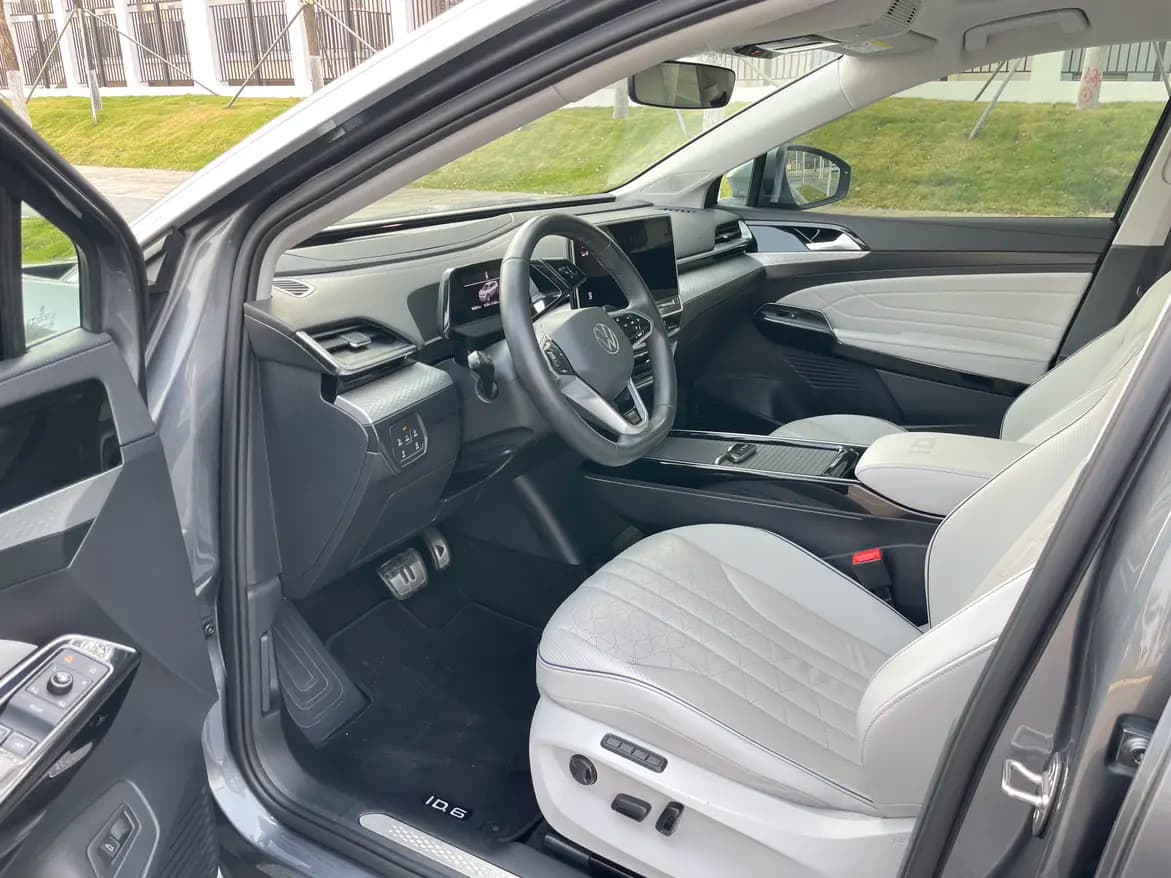 Volkswagen ID.6X 2021 г. 96080 км. — фото 24
