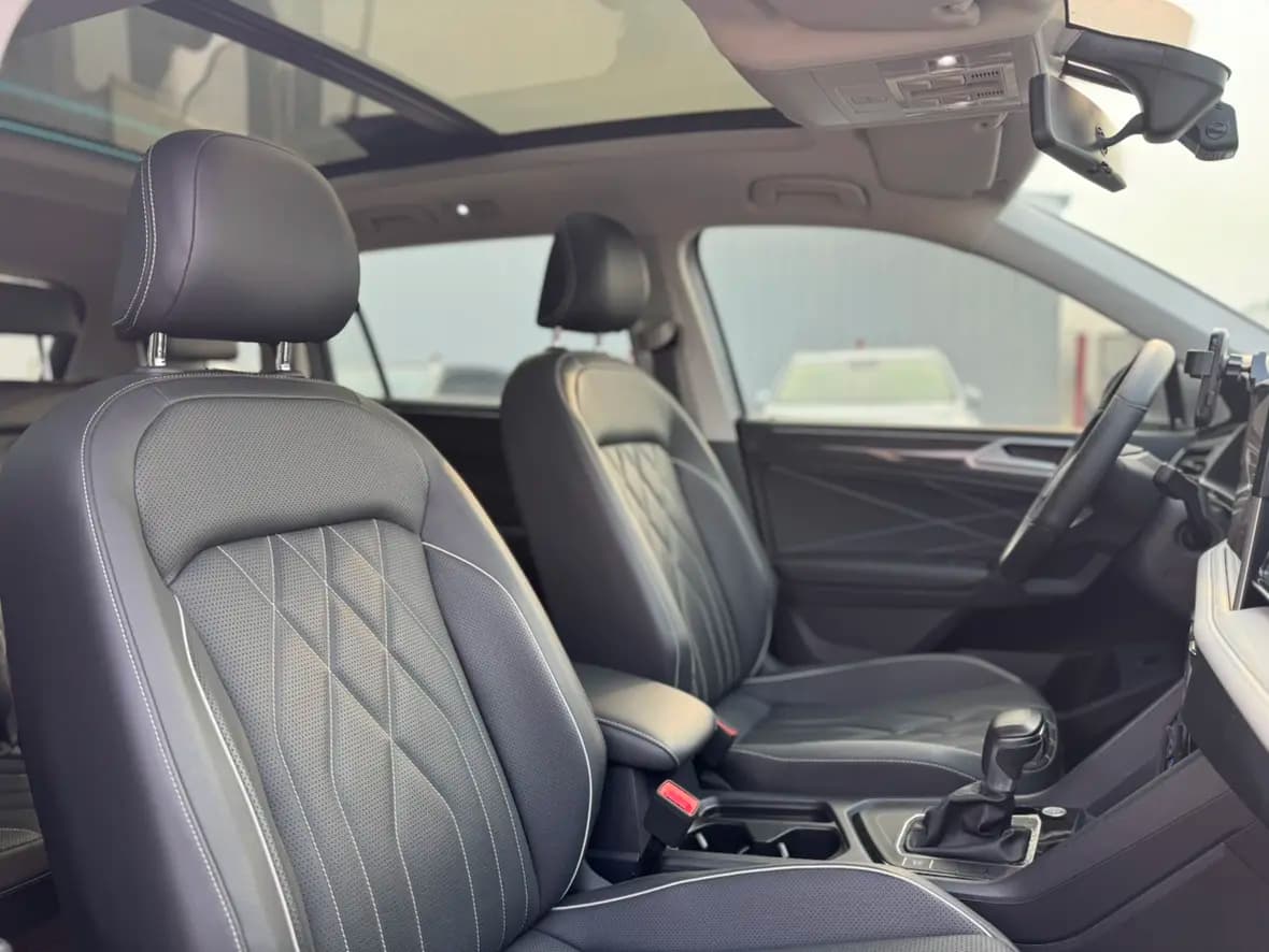 Volkswagen Tiguan L 2022 г. 38063 км. — фото 13