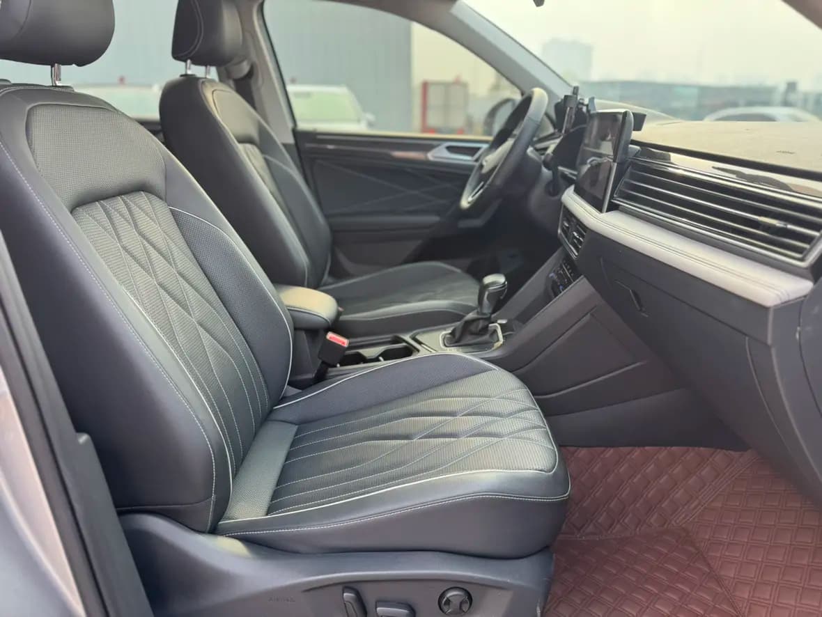 Volkswagen Tiguan L 2022 г. 38063 км. — фото 15
