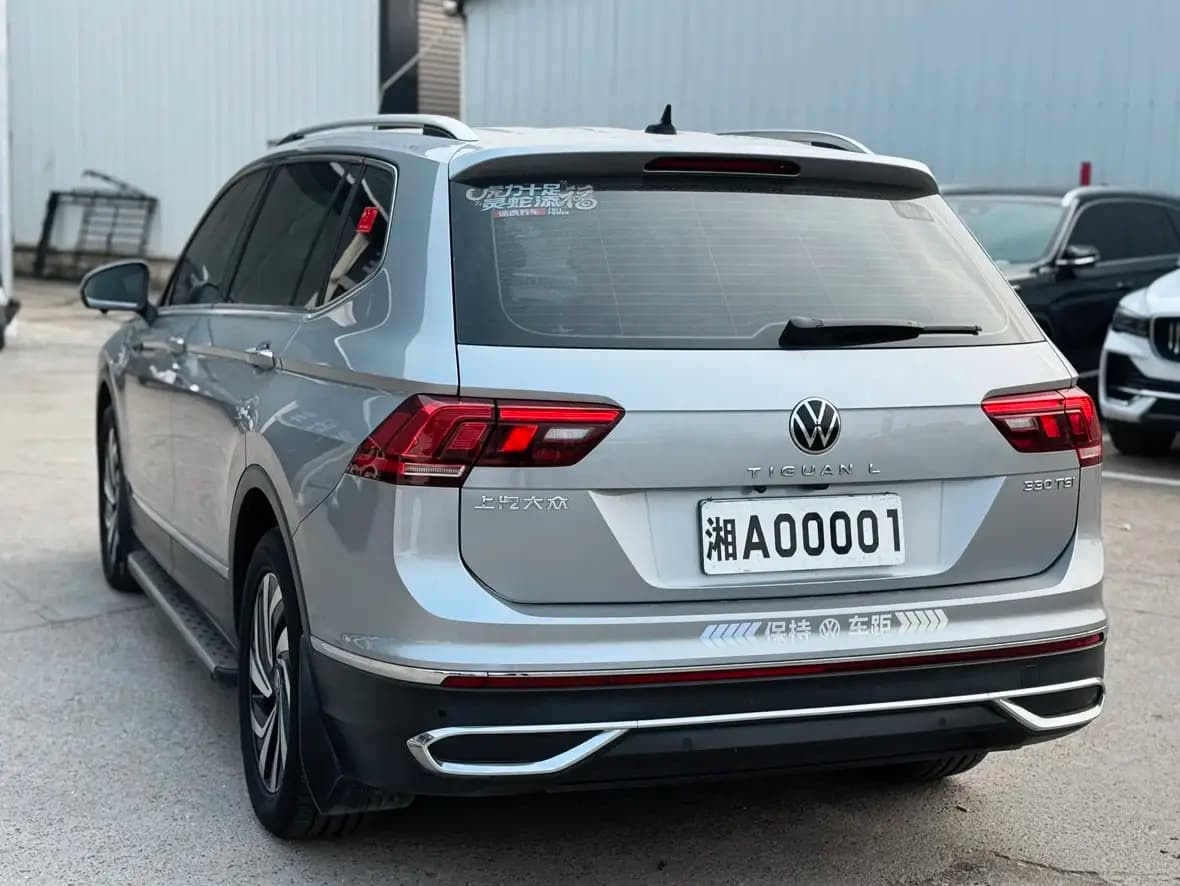 Volkswagen Tiguan L 2022 г. 38063 км. — фото 4