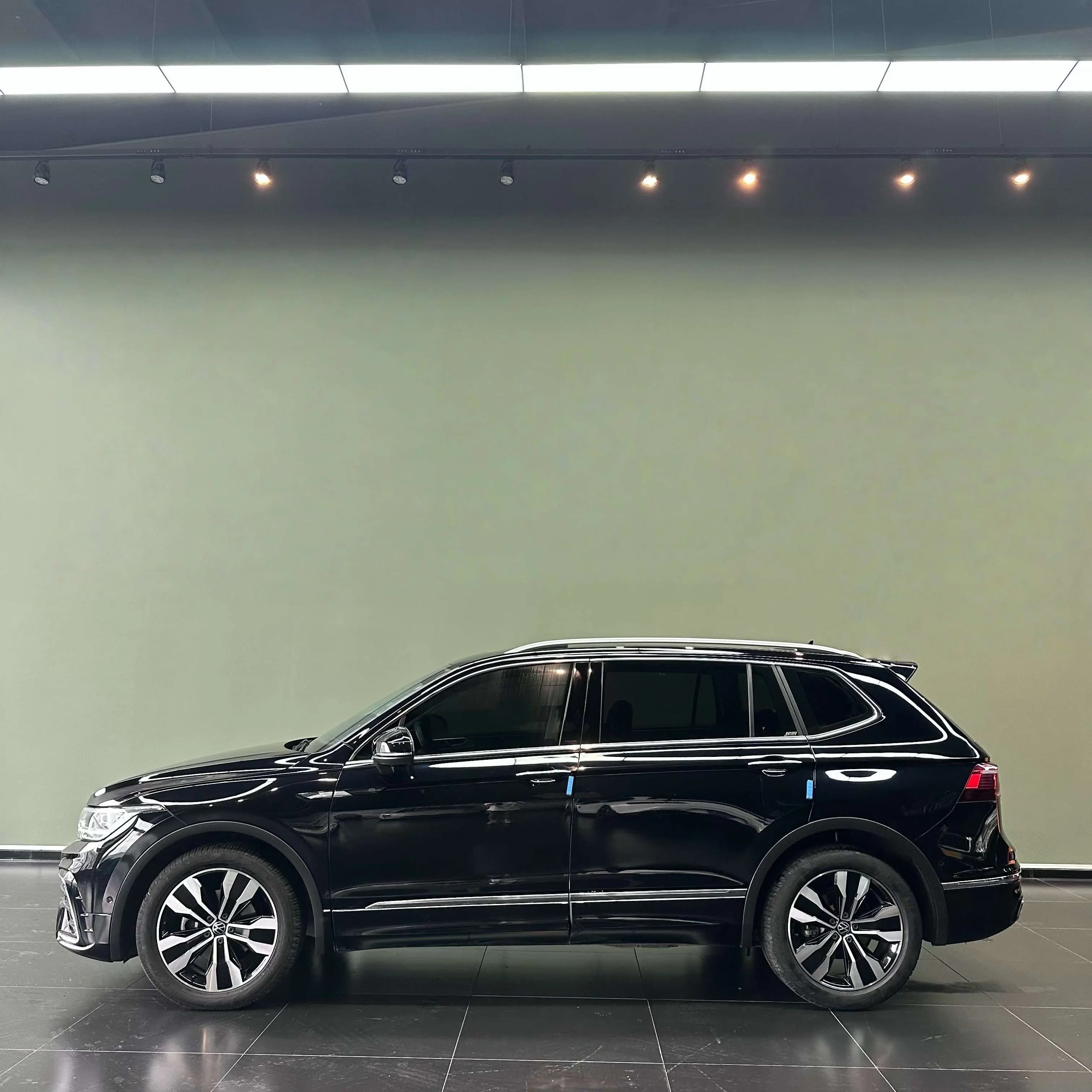 Volkswagen Tiguan L 2021 г. 45007 км. — фото 3