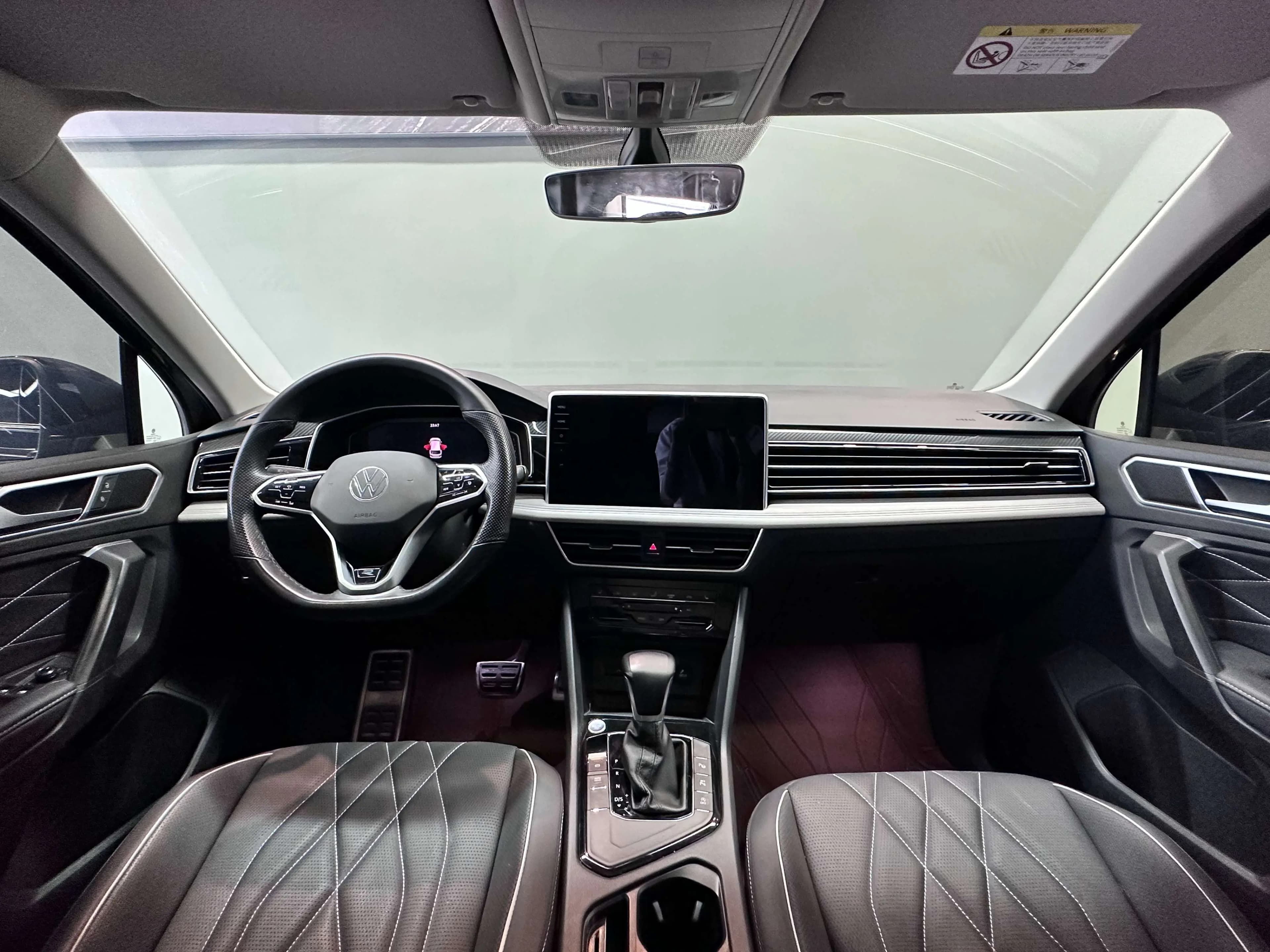 Volkswagen Tiguan L 2021 г. 45007 км. — фото 8