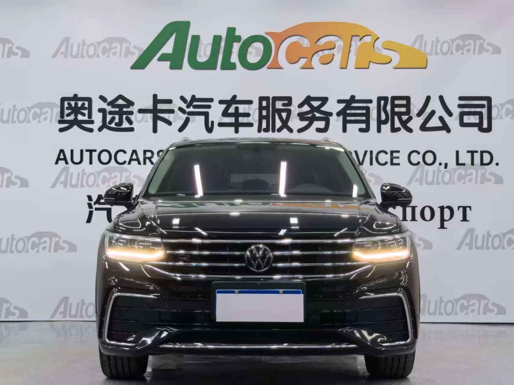 Volkswagen Tiguan L 2022 г. 55008 км. — фото 2