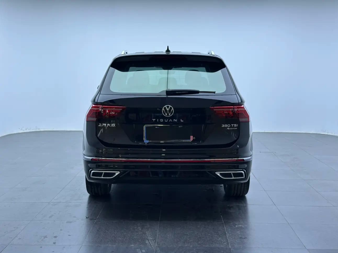 Volkswagen Tiguan L 2023 г. 59009 км. — фото 5