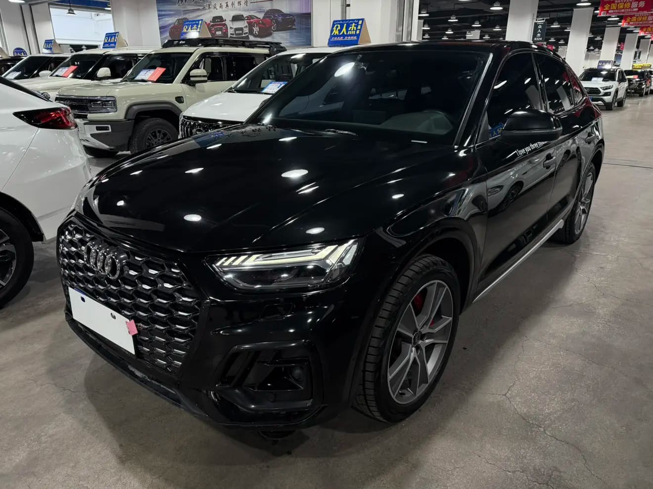 Audi Q5L Sportback 2022 г. 100001 км.