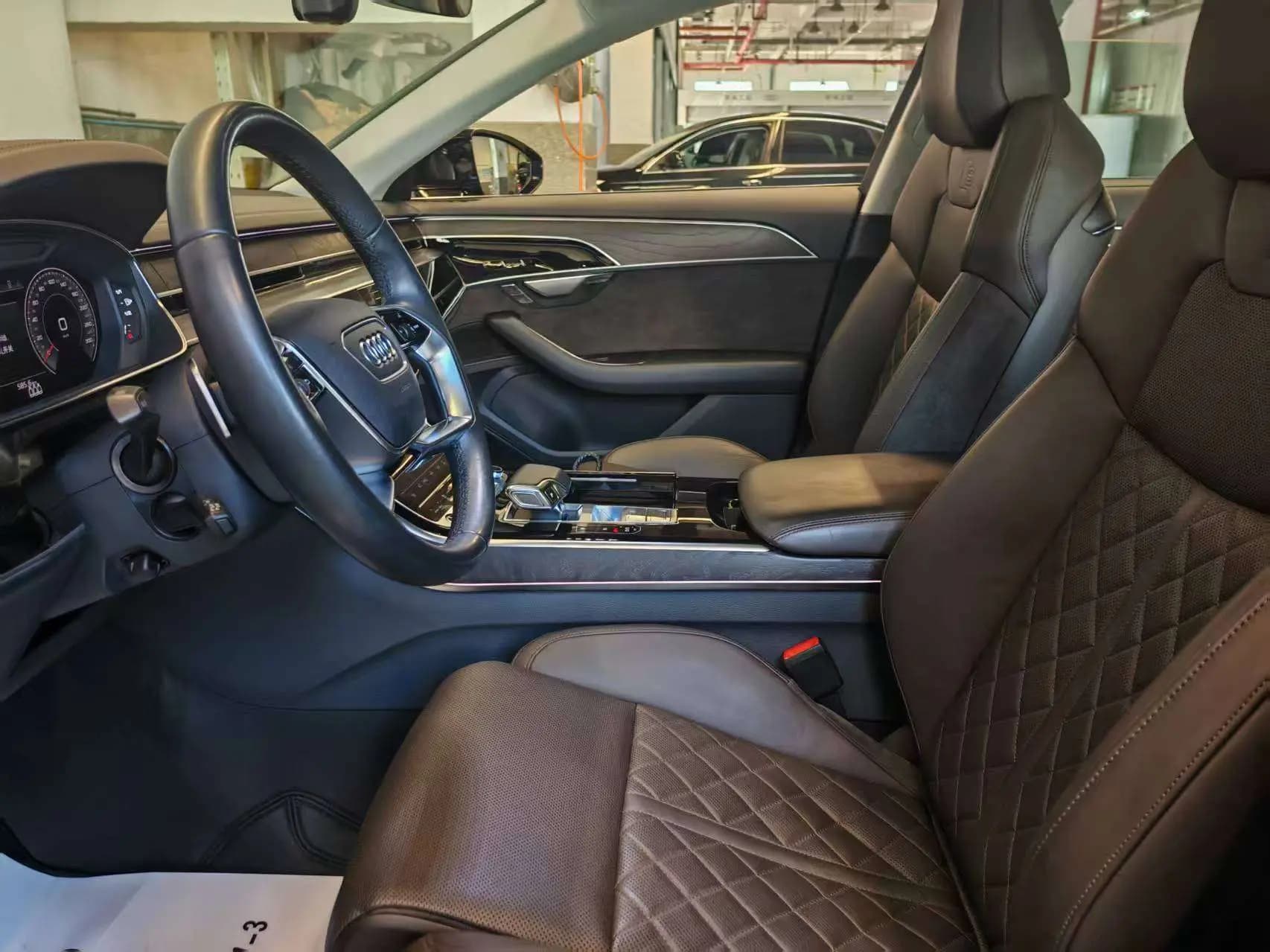 Audi A8 2021 г. 54039 км. — фото 13