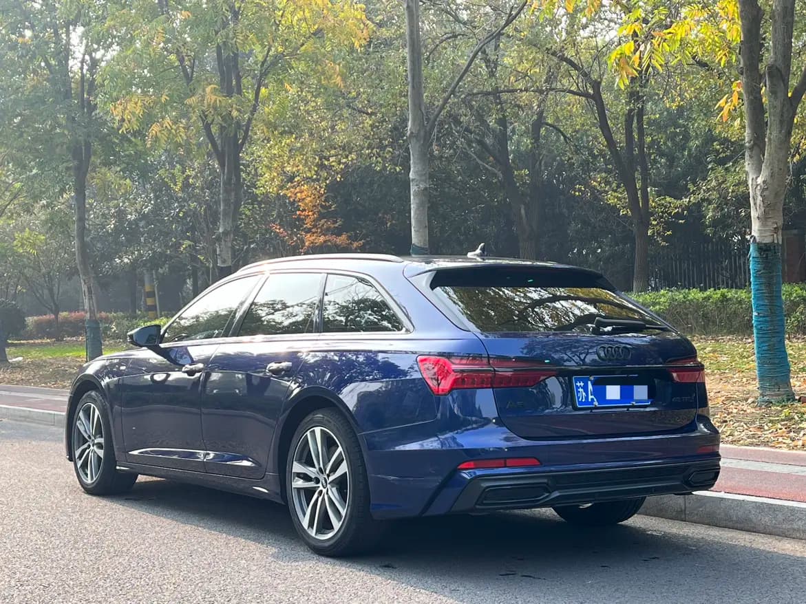 Audi A6 2021 г. 96003 км. — фото 4