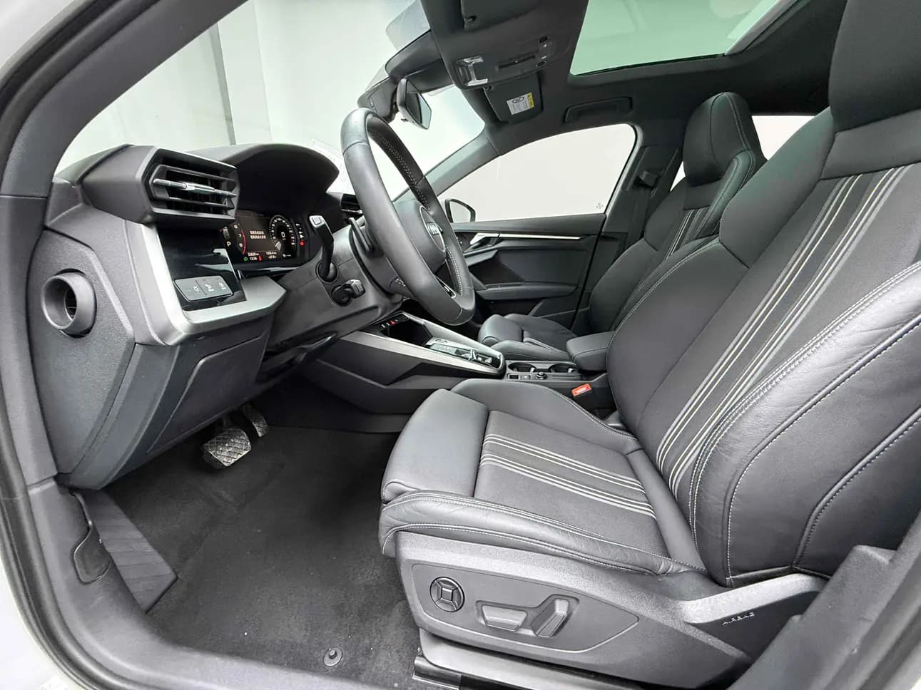 Audi A3 2021 г. 32081 км. — фото 14