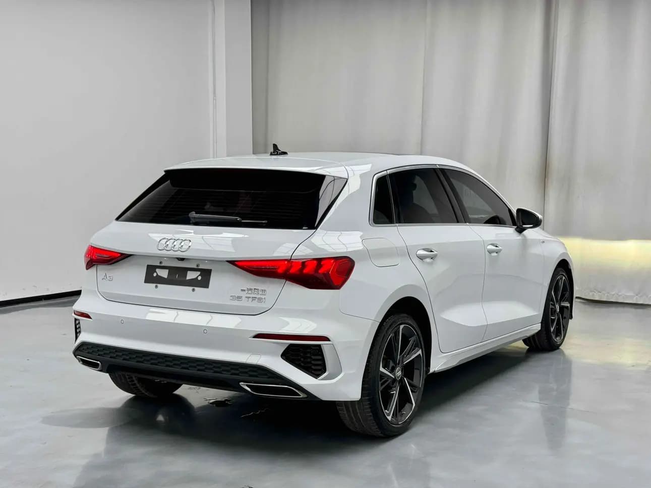 Audi A3 2021 г. 32081 км. — фото 7