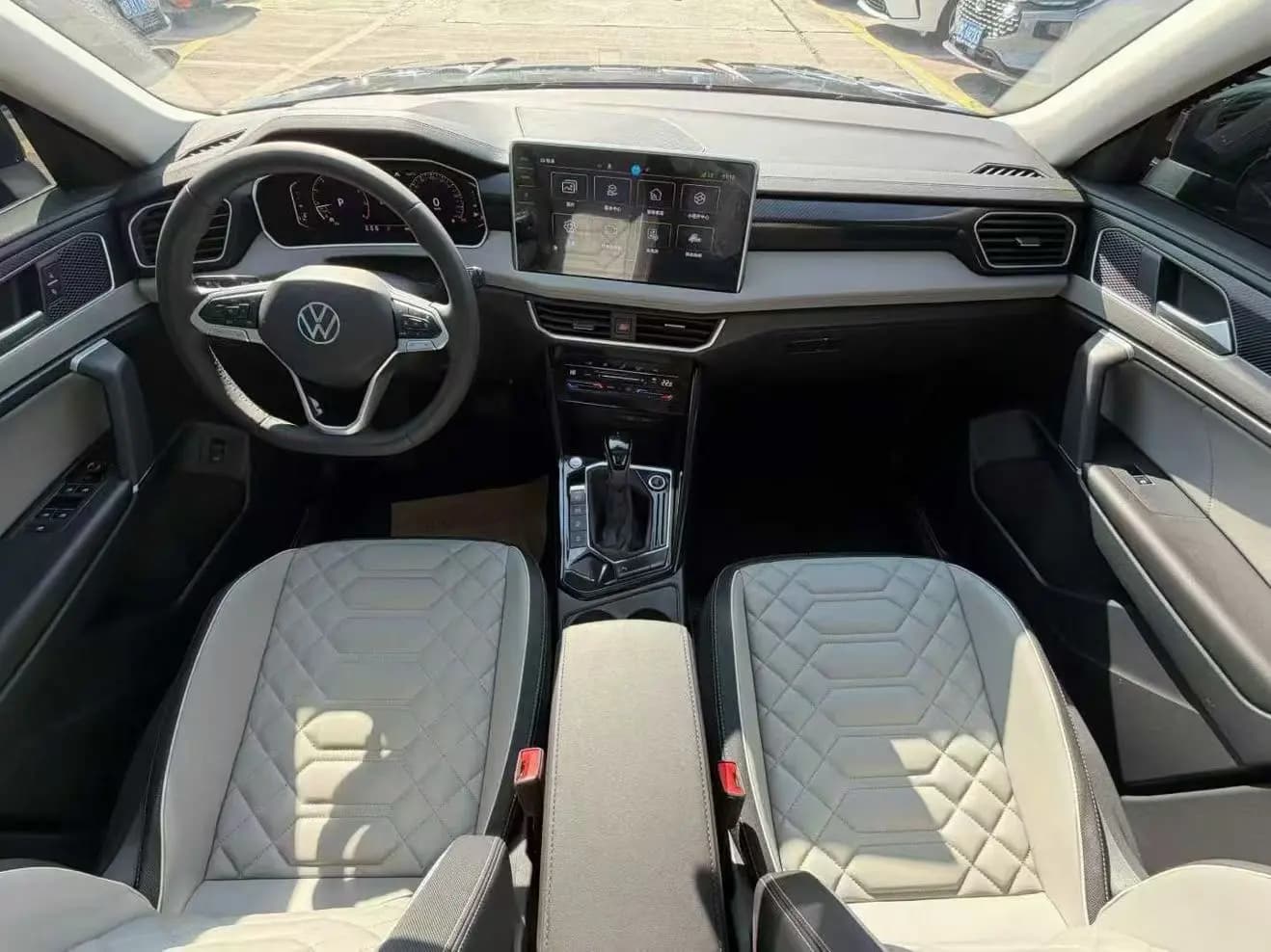 Volkswagen Tayron 2024 г. 15055 км. — фото 5