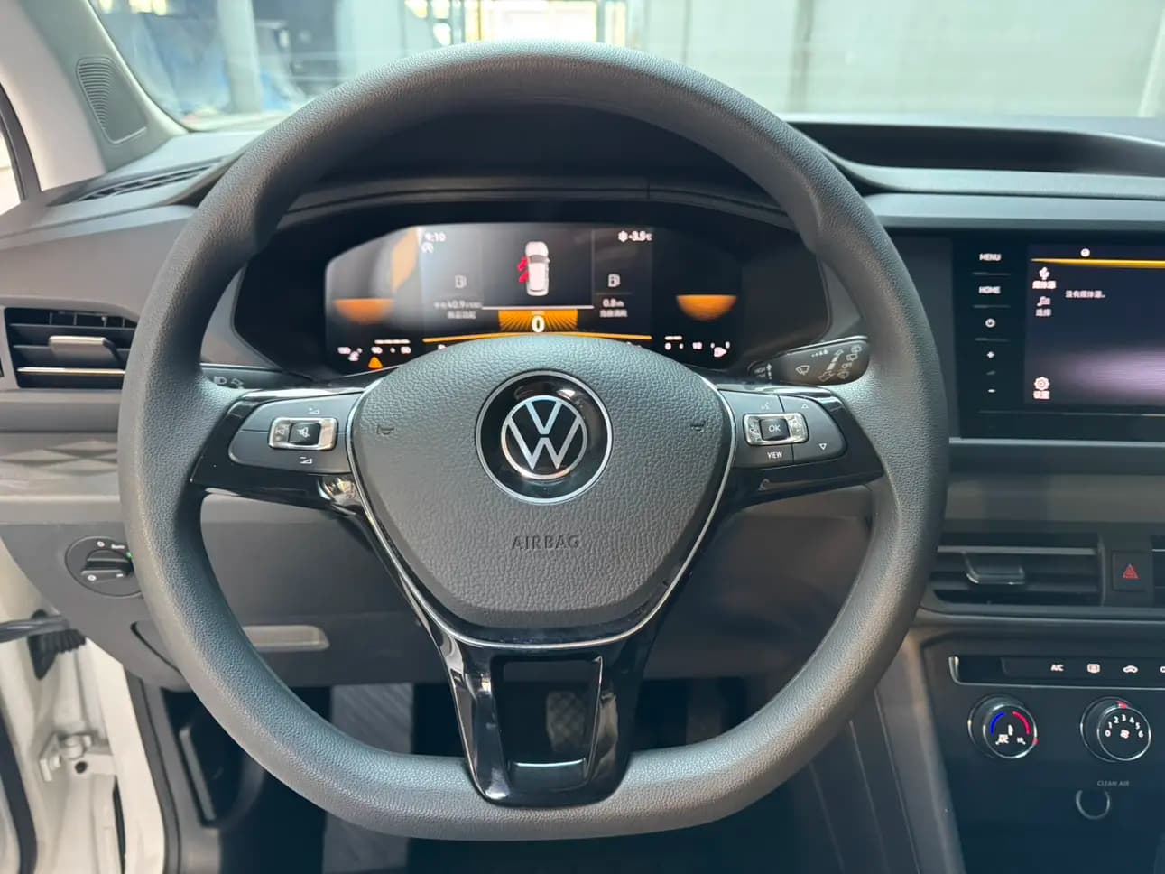 Volkswagen Tharu 2023 г. 106106 км. — фото 17