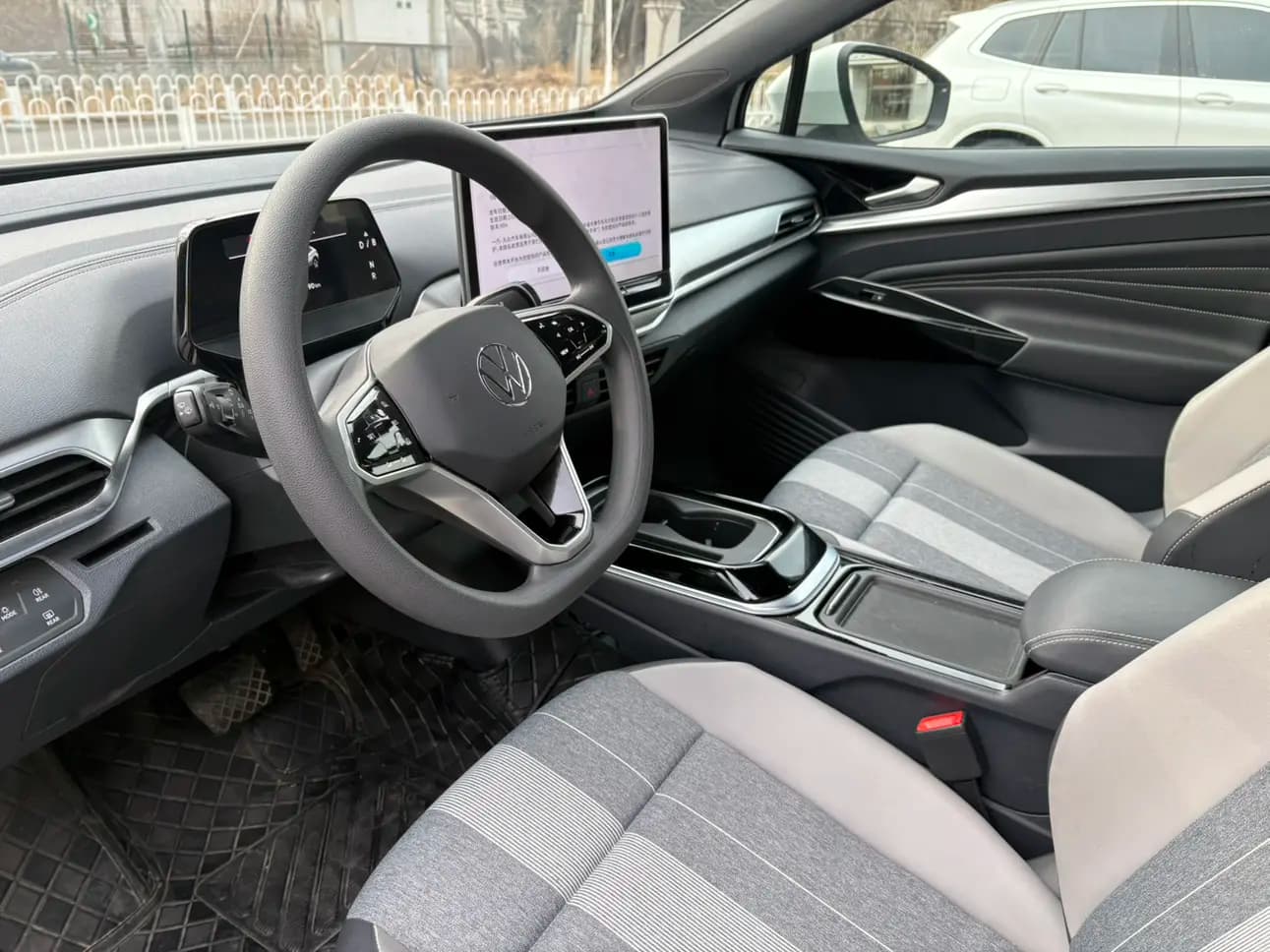 Volkswagen ID.4 CROZZ 2025 г. 9066 км. — фото 9