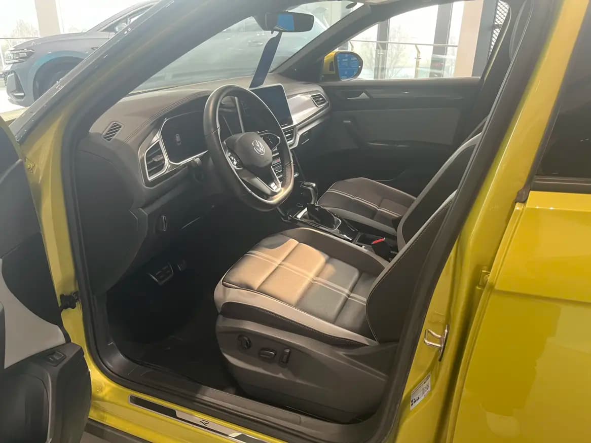 Volkswagen T-Roc 2023 г. 6130 км. — фото 8