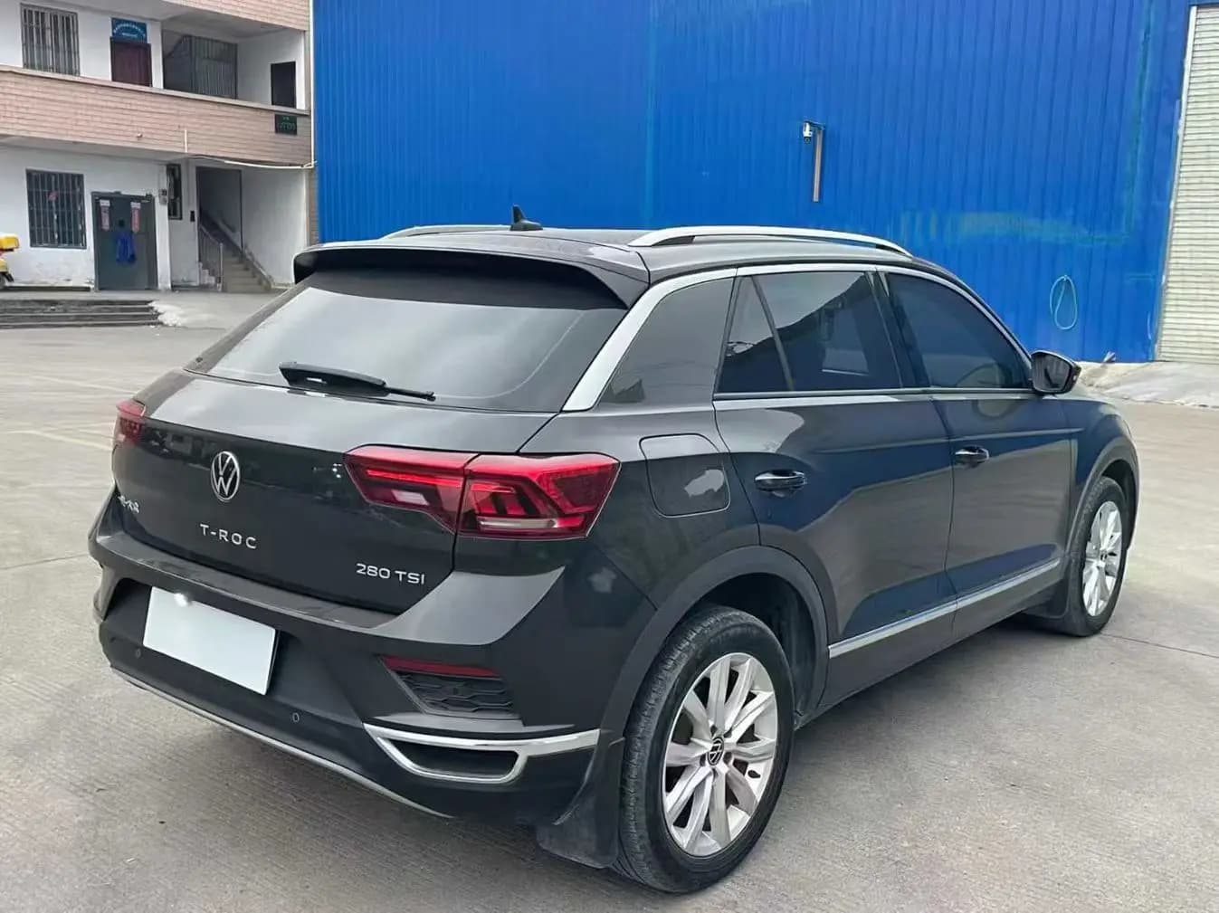 Volkswagen T-Roc 2022 г. 43118 км. — фото 2