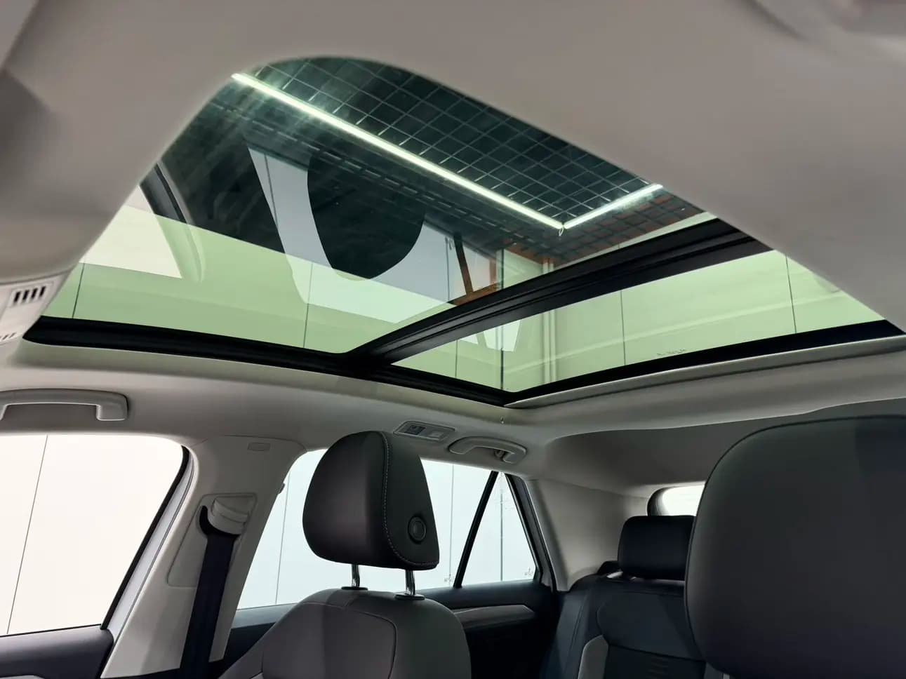 Volkswagen T-Roc 2021 г. 49119 км. — фото 14
