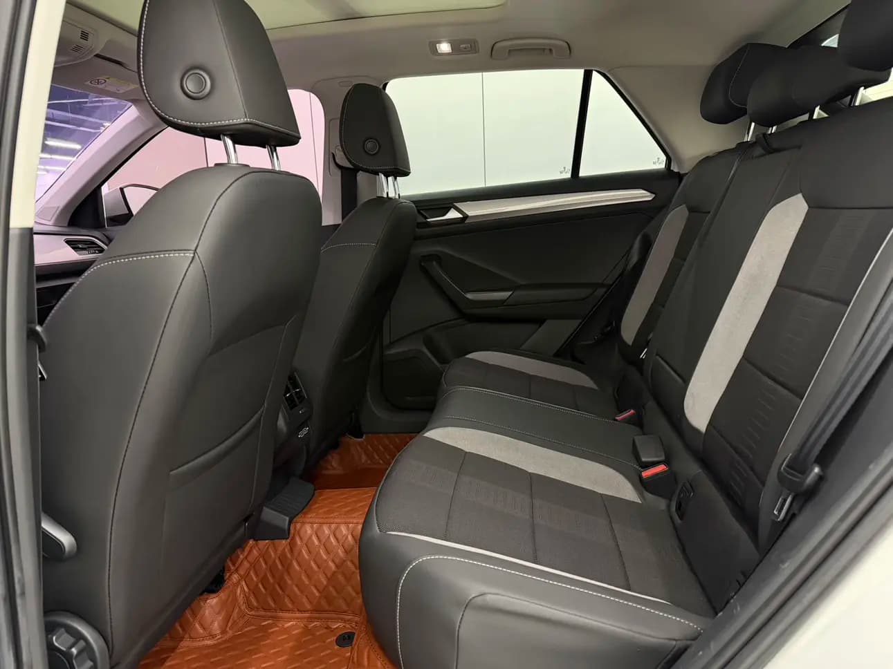 Volkswagen T-Roc 2021 г. 55120 км. — фото 13