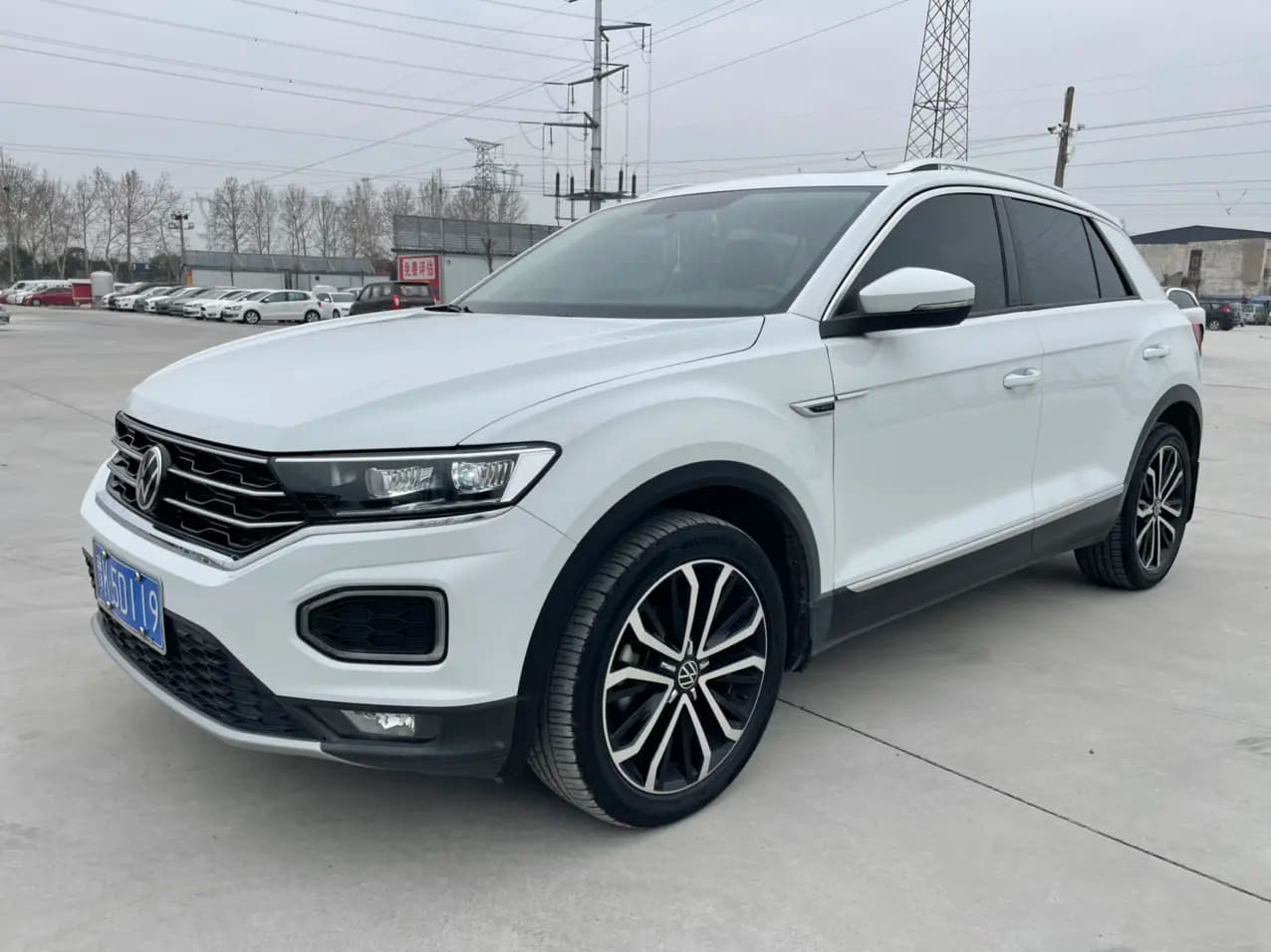 Volkswagen T-Roc 2022 г. 45121 км.
