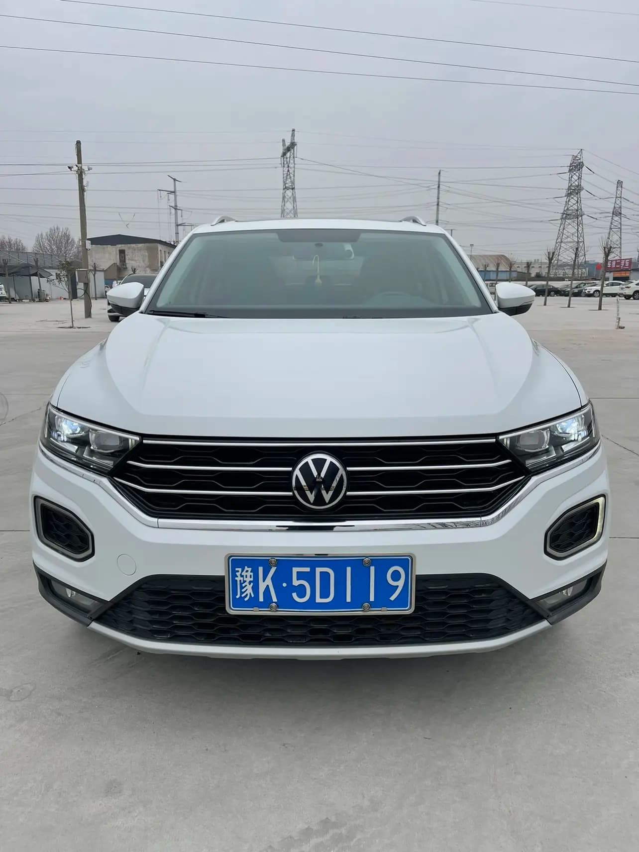 Volkswagen T-Roc 2022 г. 45121 км. — фото 2