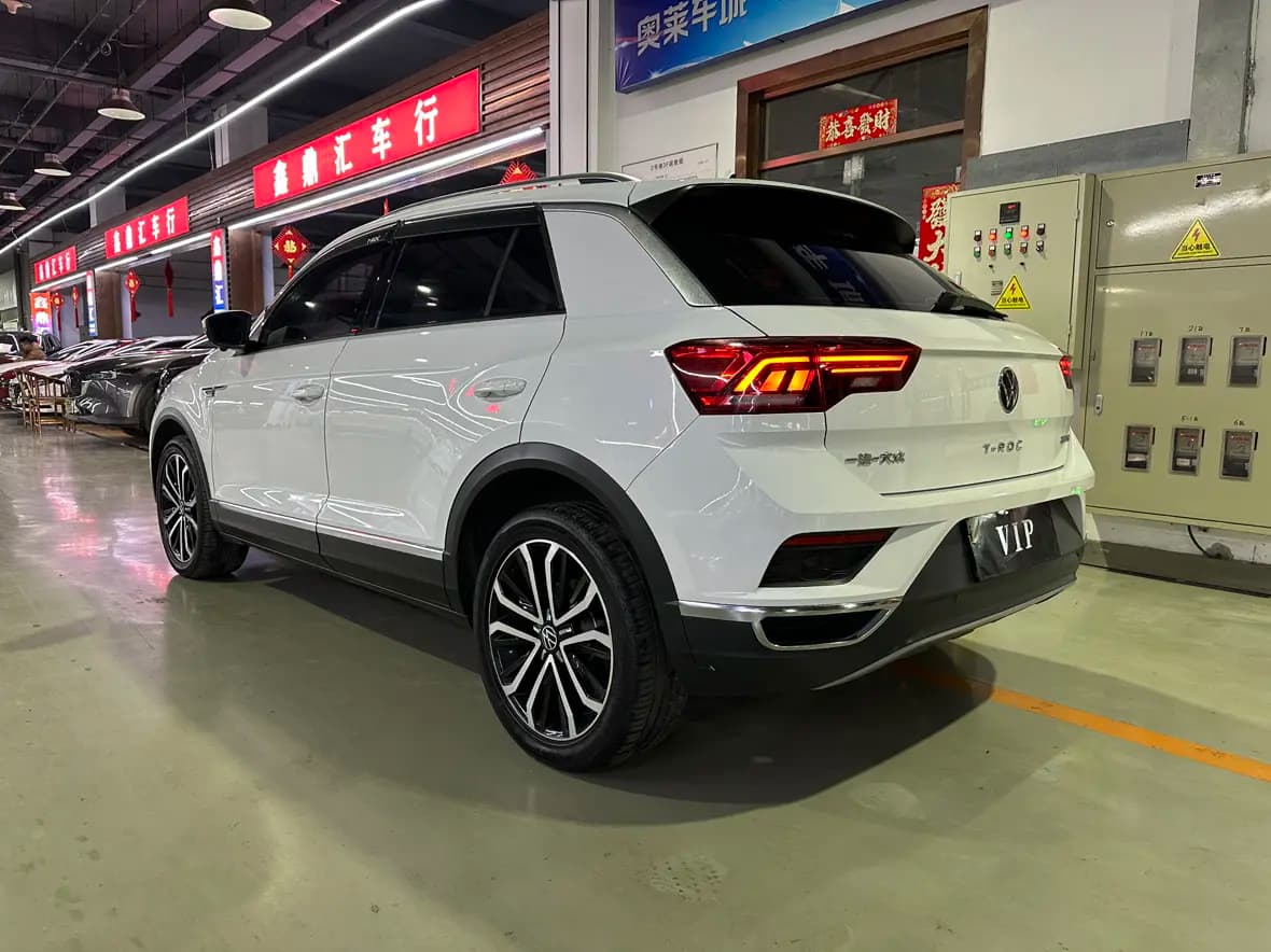 Volkswagen T-Roc 2022 г. 46123 км. — фото 4
