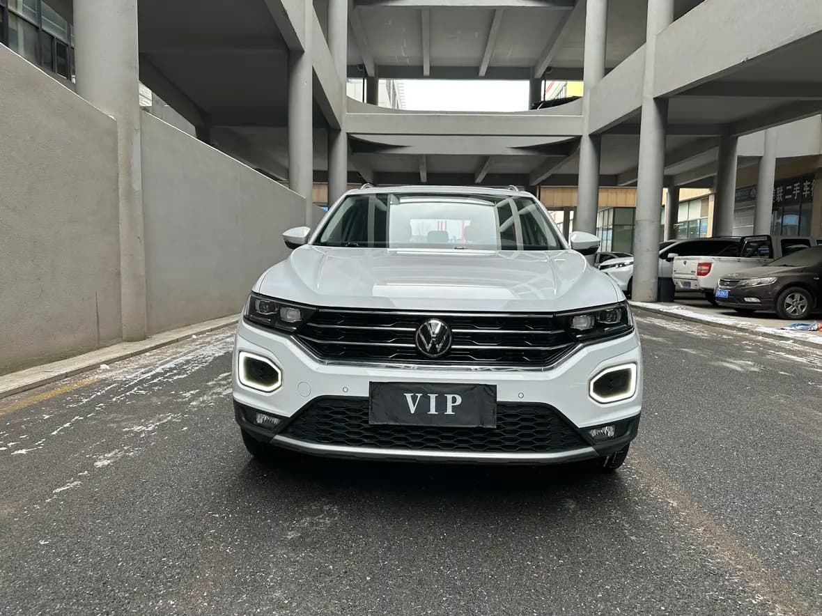Volkswagen T-Roc 2022 г. 41131 км. — фото 2