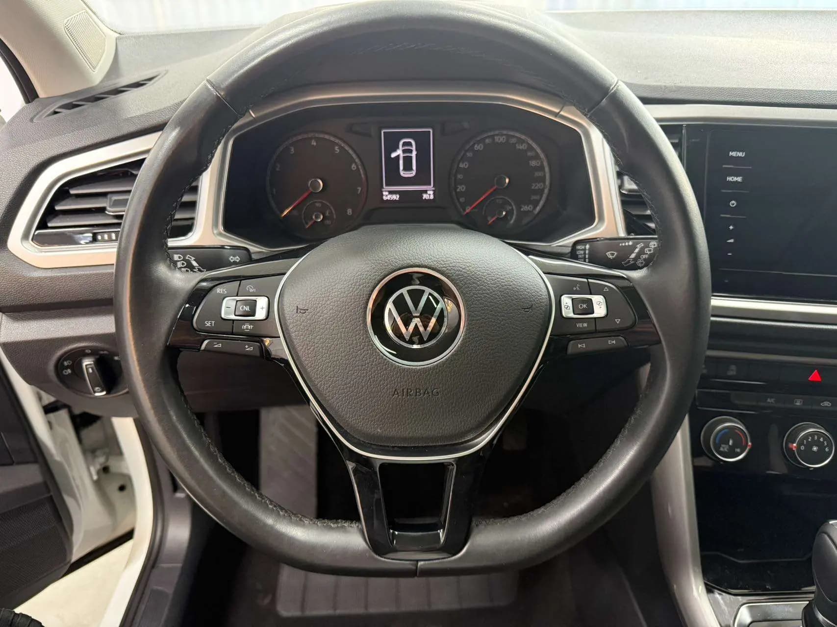 Volkswagen T-Roc 2022 г. 64133 км. — фото 16